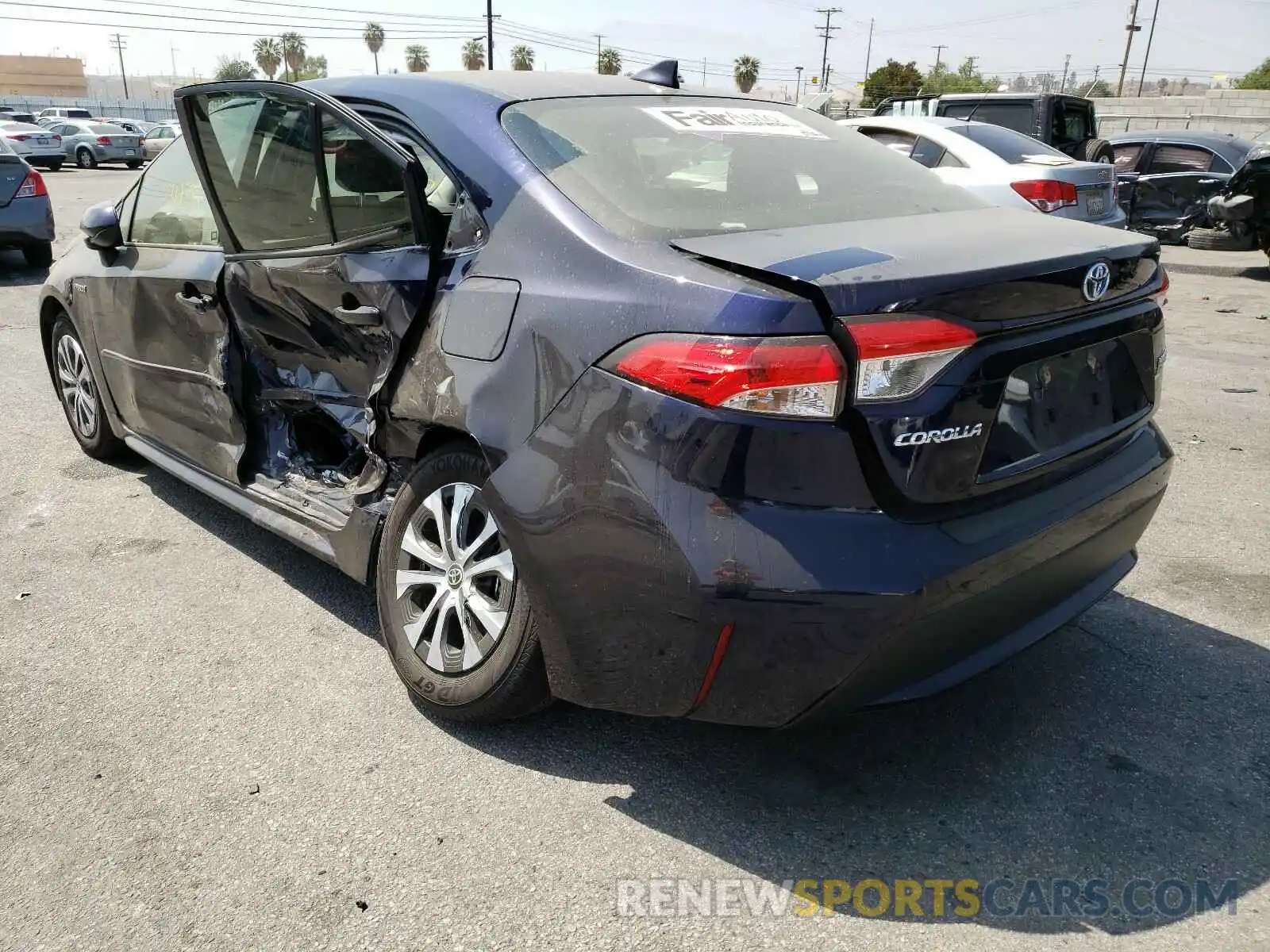 3 Photograph of a damaged car JTDEAMDE4MJ008960 TOYOTA COROLLA 2021