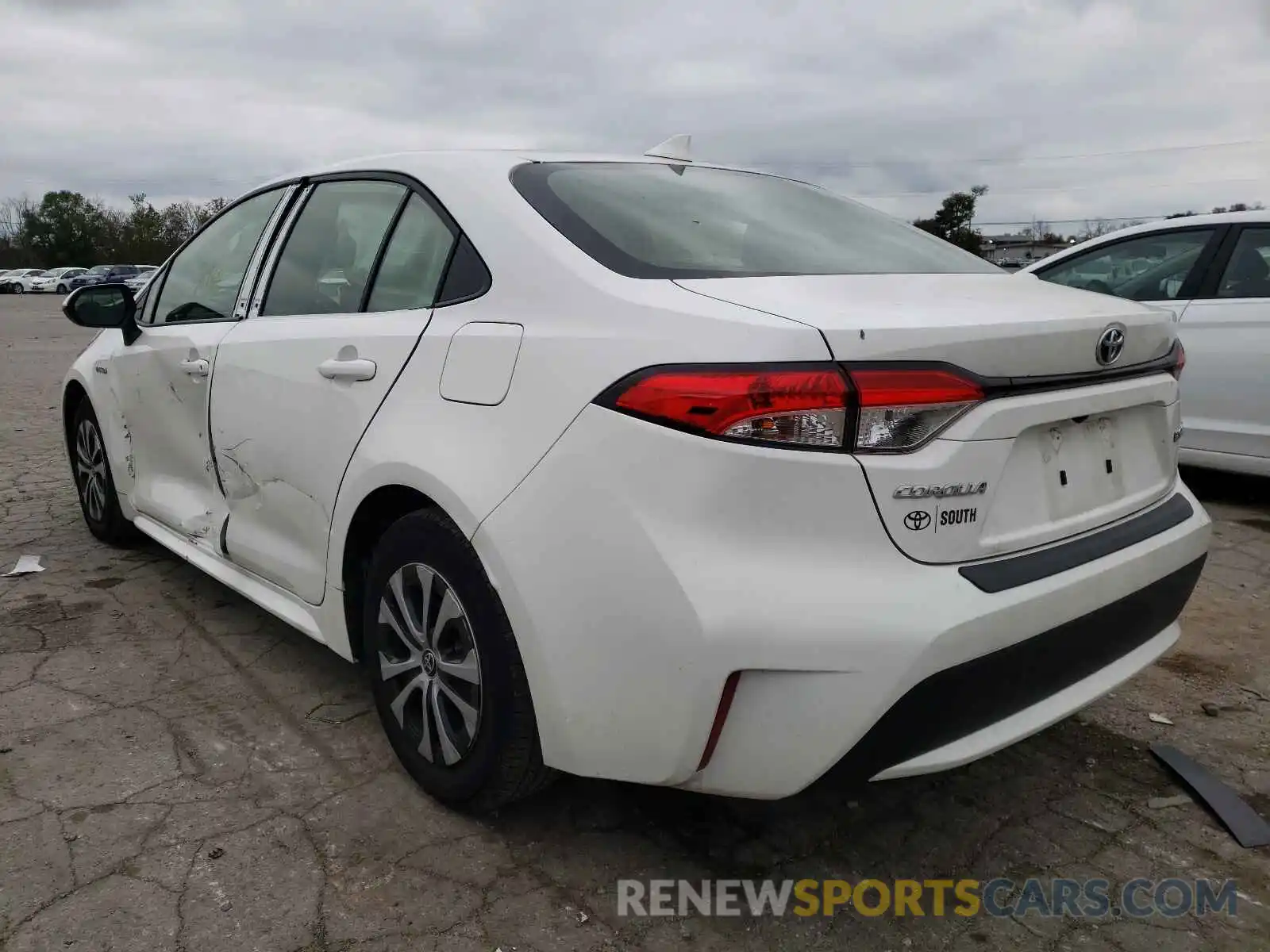 3 Photograph of a damaged car JTDEAMDE4MJ010742 TOYOTA COROLLA 2021