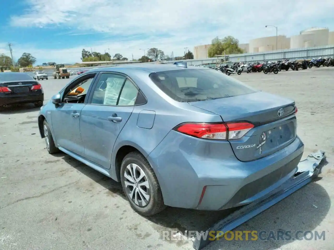 3 Photograph of a damaged car JTDEAMDE4MJ013656 TOYOTA COROLLA 2021