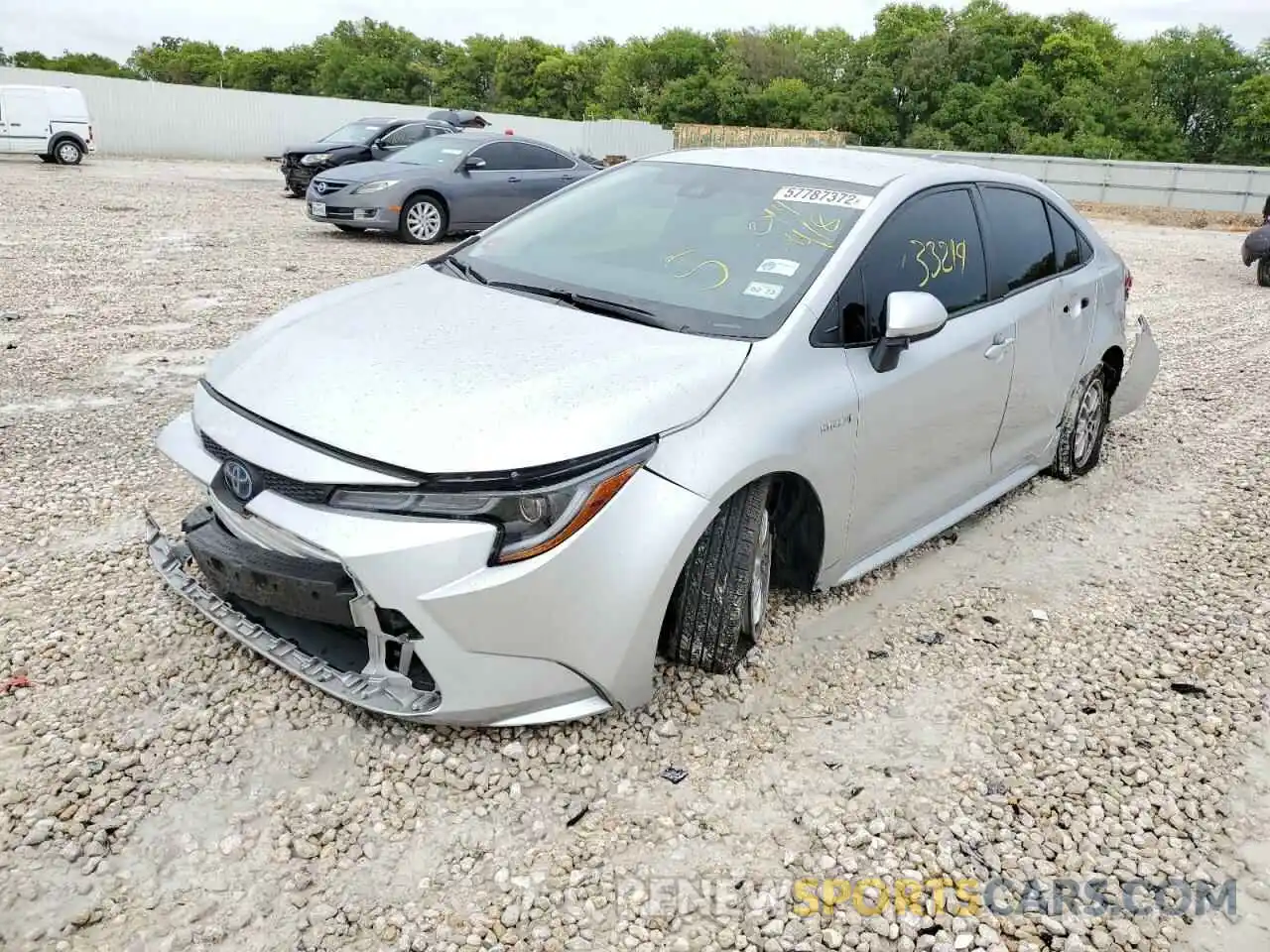 2 Photograph of a damaged car JTDEAMDE4MJ014418 TOYOTA COROLLA 2021