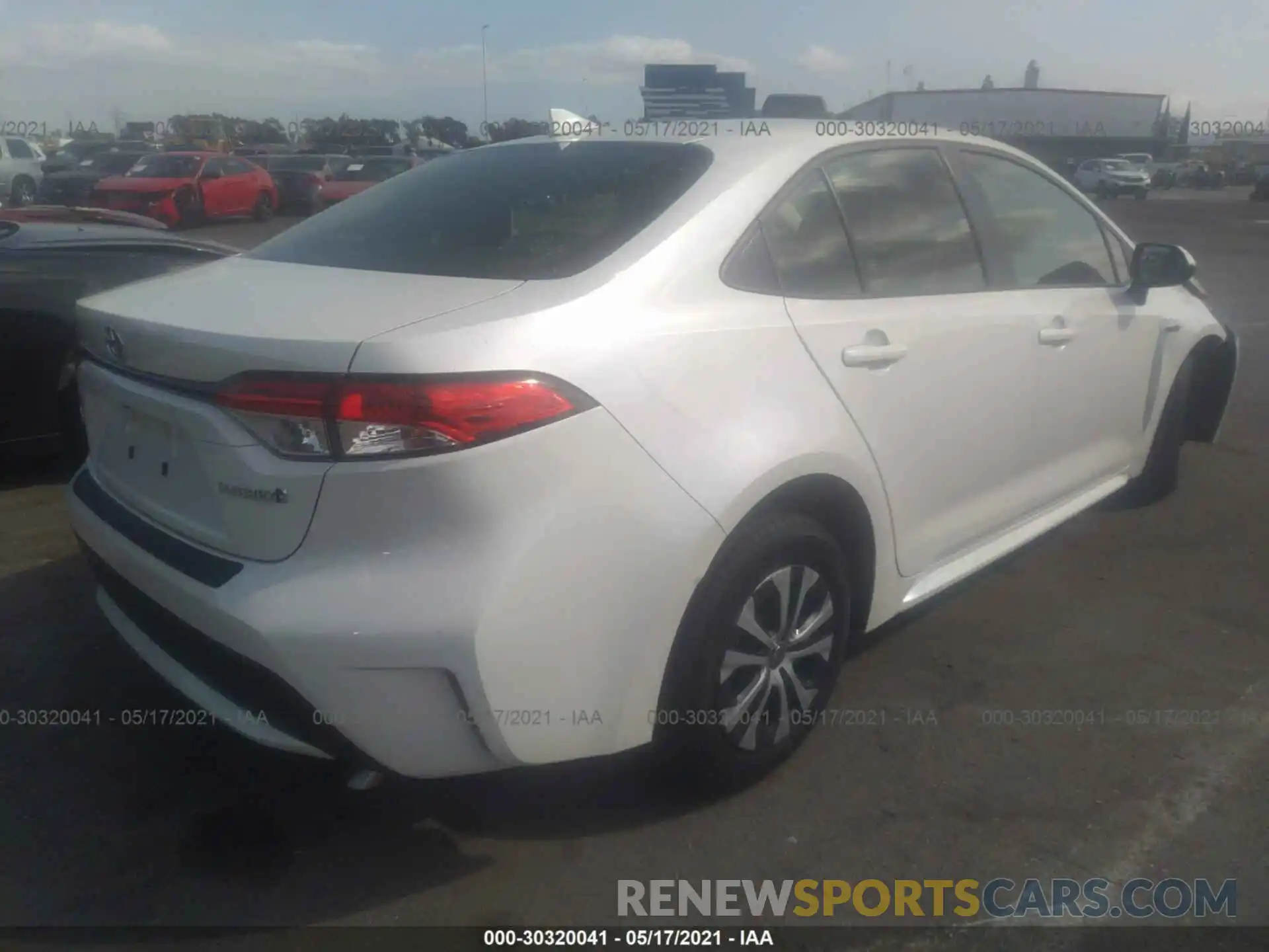 4 Photograph of a damaged car JTDEAMDE4MJ015665 TOYOTA COROLLA 2021