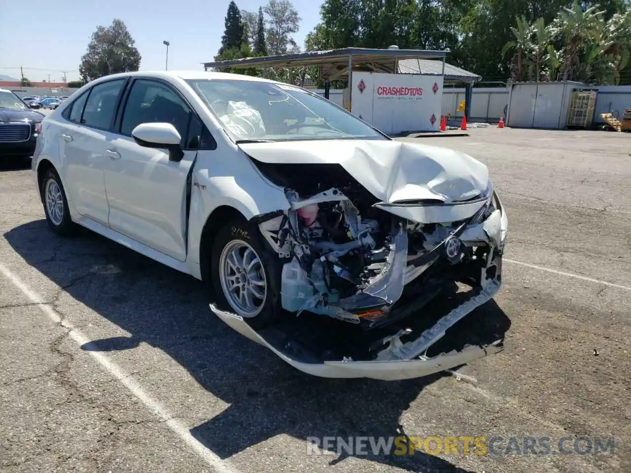 1 Photograph of a damaged car JTDEAMDE4MJ016055 TOYOTA COROLLA 2021