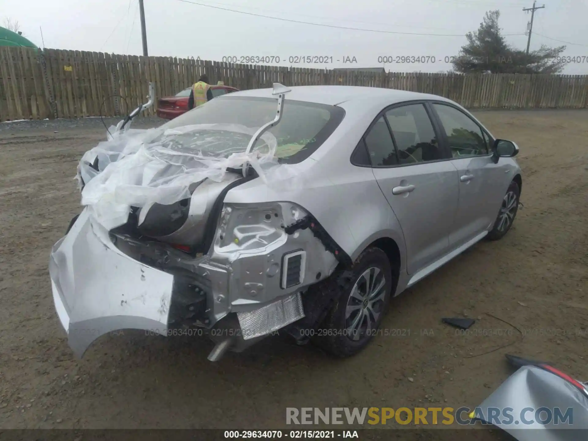 4 Photograph of a damaged car JTDEAMDE4MJ016492 TOYOTA COROLLA 2021