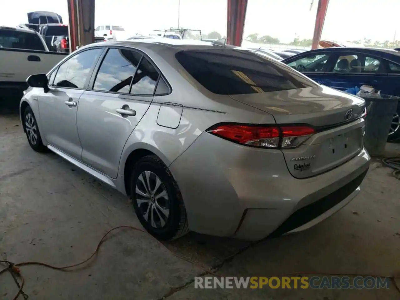 3 Photograph of a damaged car JTDEAMDE4MJ017657 TOYOTA COROLLA 2021