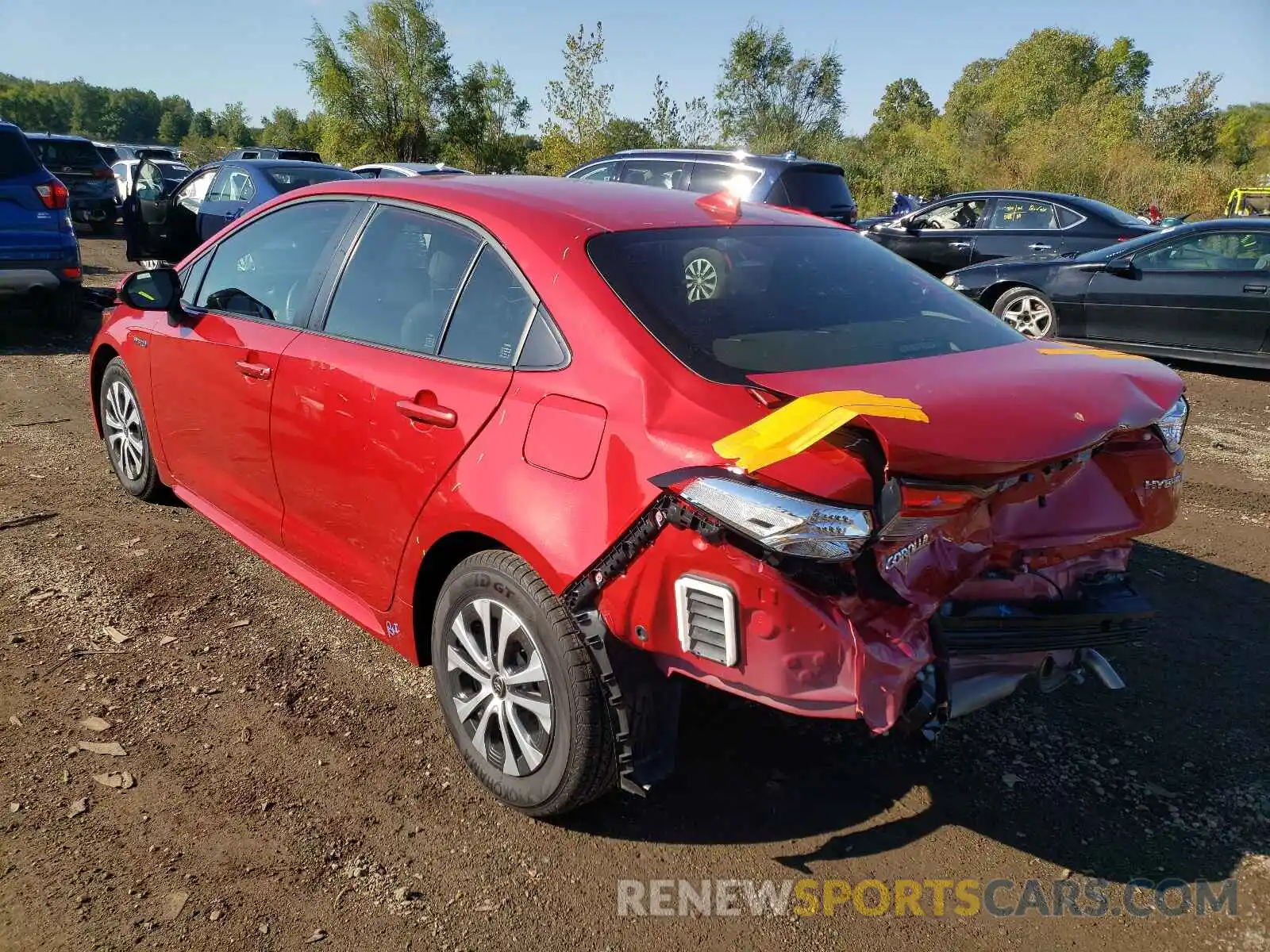 3 Photograph of a damaged car JTDEAMDE4MJ018873 TOYOTA COROLLA 2021