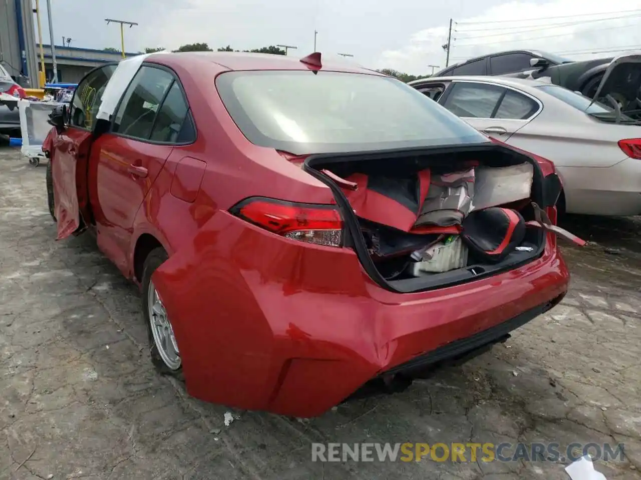 3 Photograph of a damaged car JTDEAMDE4MJ020493 TOYOTA COROLLA 2021