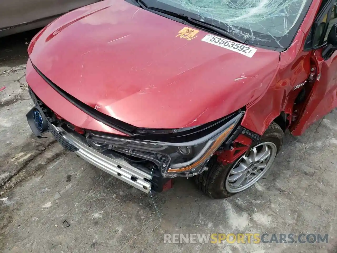 9 Photograph of a damaged car JTDEAMDE4MJ020493 TOYOTA COROLLA 2021