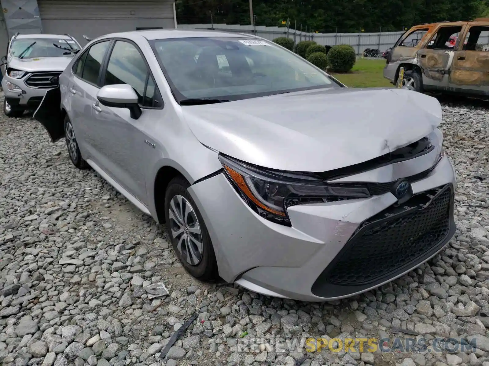 1 Photograph of a damaged car JTDEAMDE4MJ020686 TOYOTA COROLLA 2021