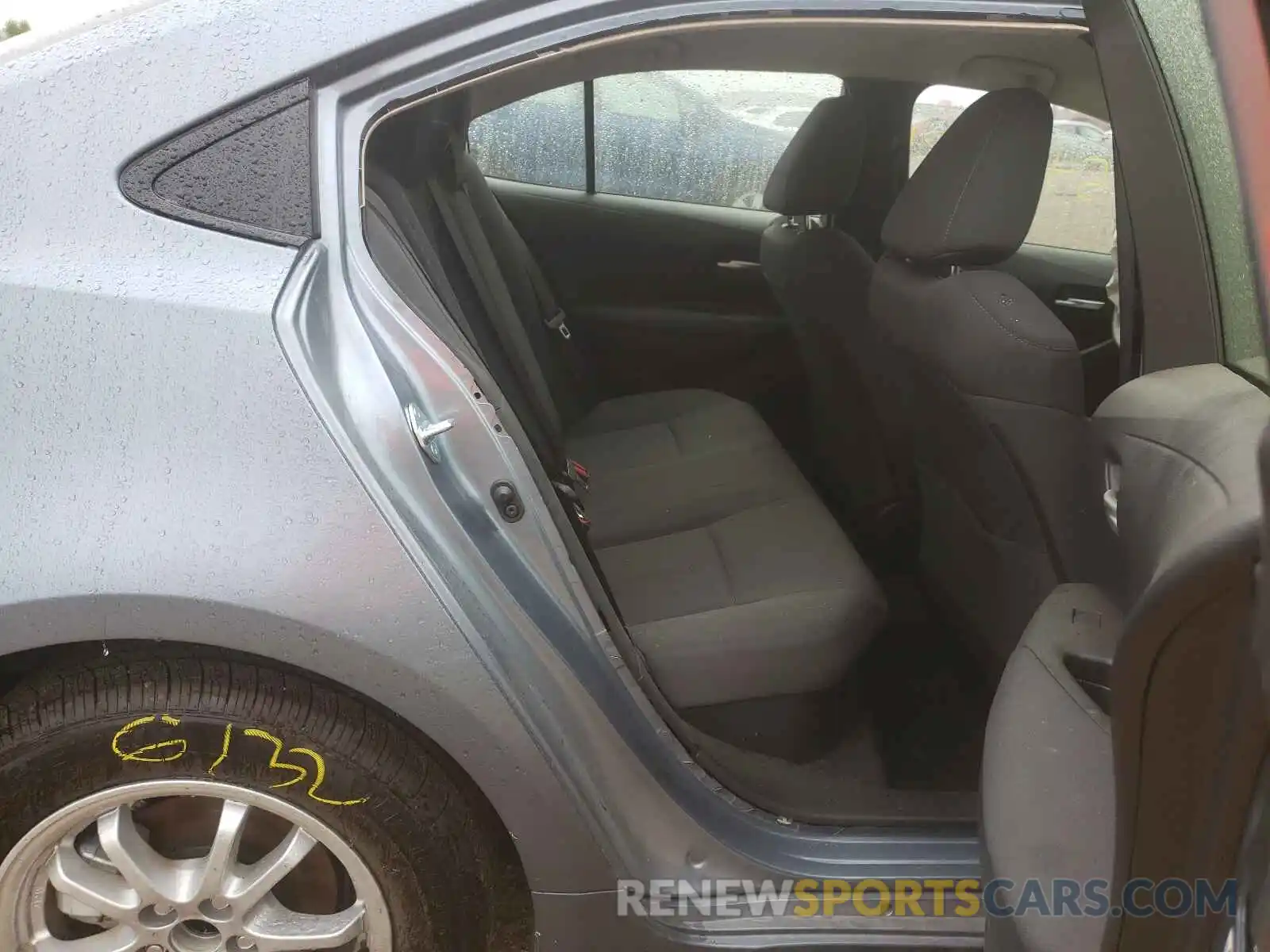 6 Photograph of a damaged car JTDEAMDE4MJ027315 TOYOTA COROLLA 2021