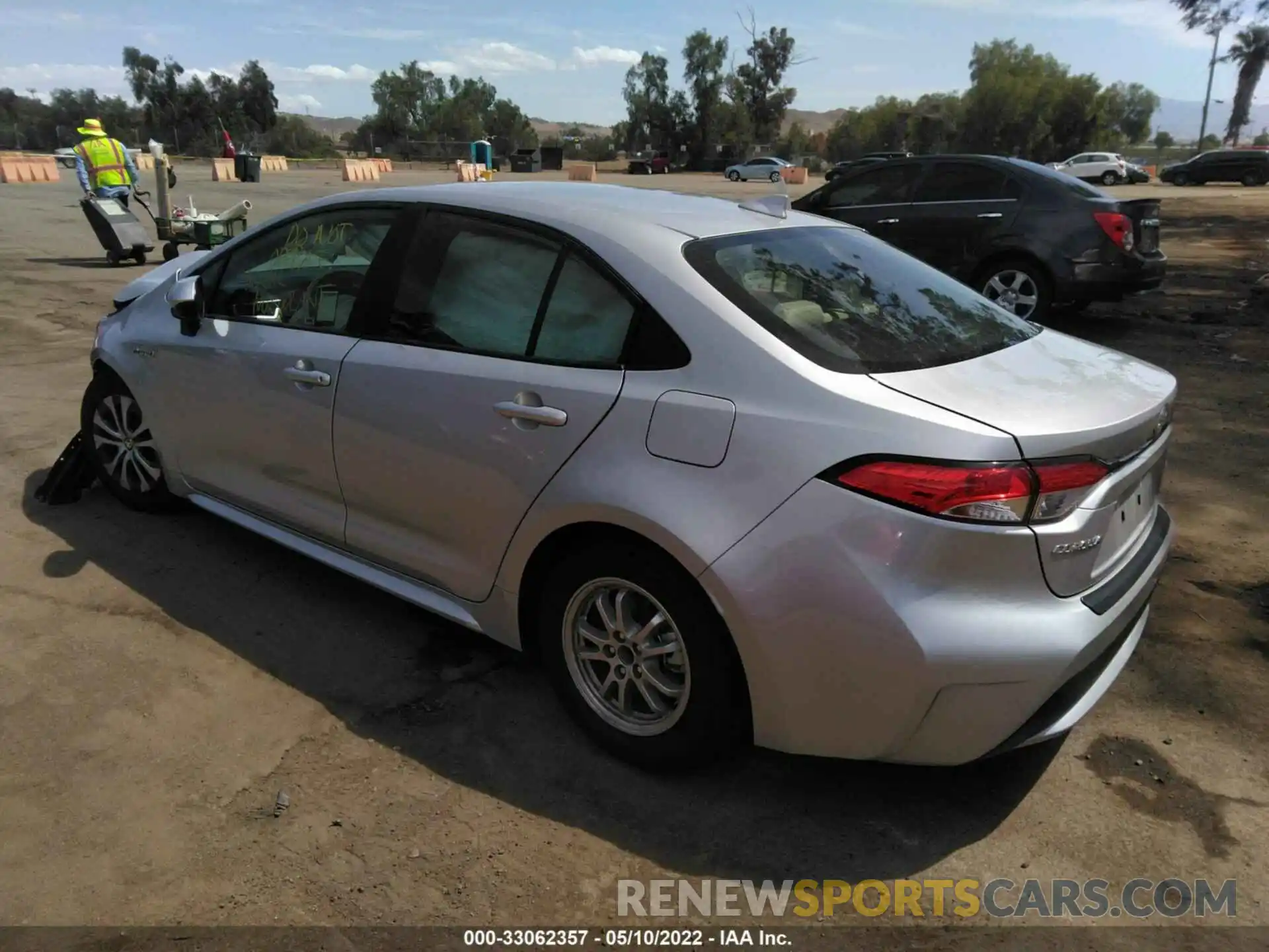 3 Photograph of a damaged car JTDEAMDE4MJ028240 TOYOTA COROLLA 2021