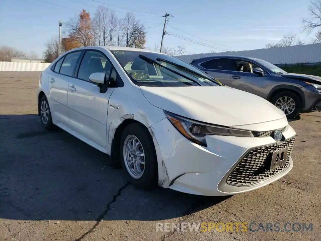 1 Photograph of a damaged car JTDEAMDE4MJ028349 TOYOTA COROLLA 2021