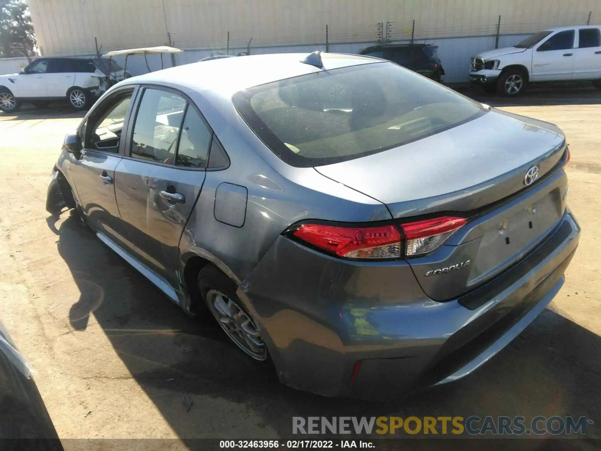 3 Photograph of a damaged car JTDEAMDE4MJ028870 TOYOTA COROLLA 2021