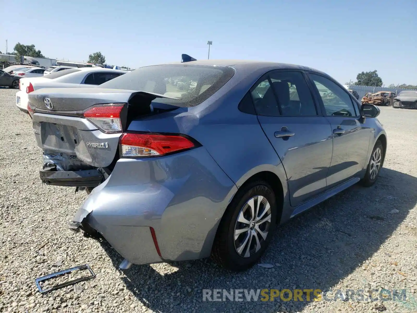 4 Photograph of a damaged car JTDEAMDE4MJ029209 TOYOTA COROLLA 2021