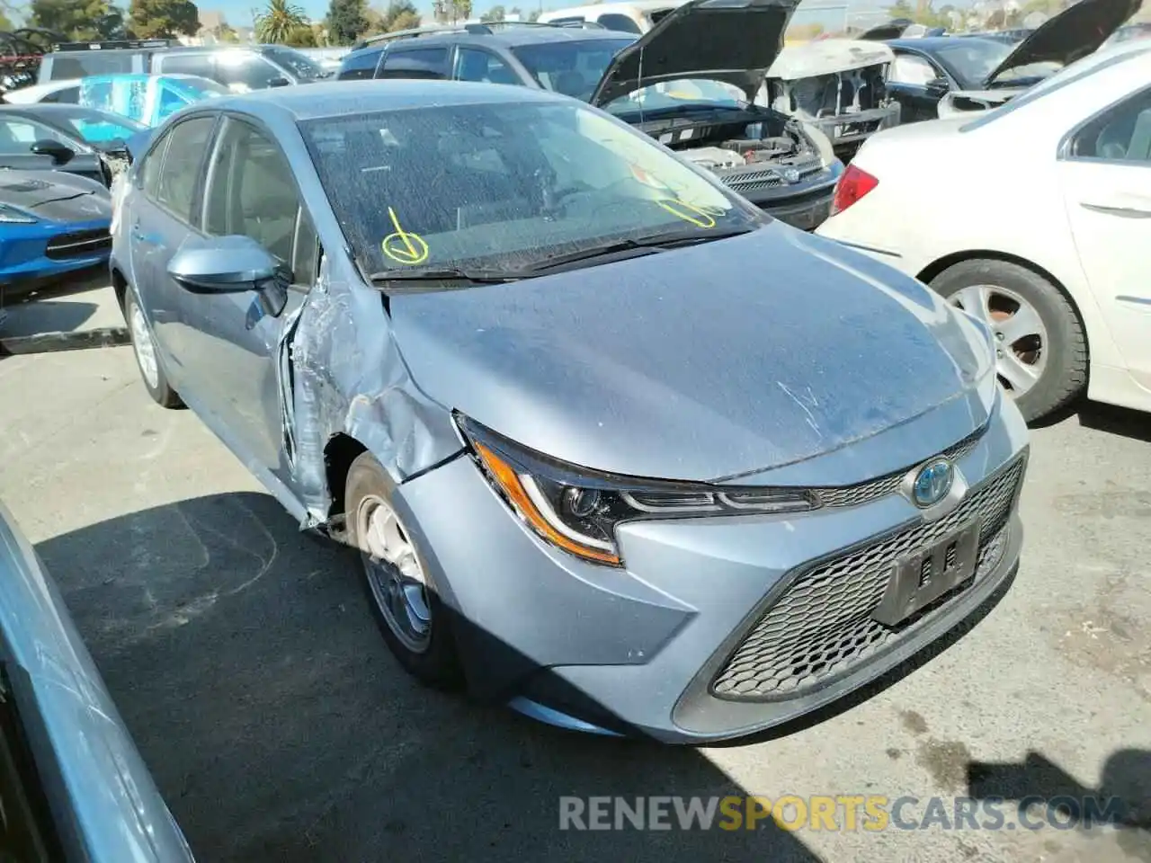 1 Photograph of a damaged car JTDEAMDE4MJ030442 TOYOTA COROLLA 2021