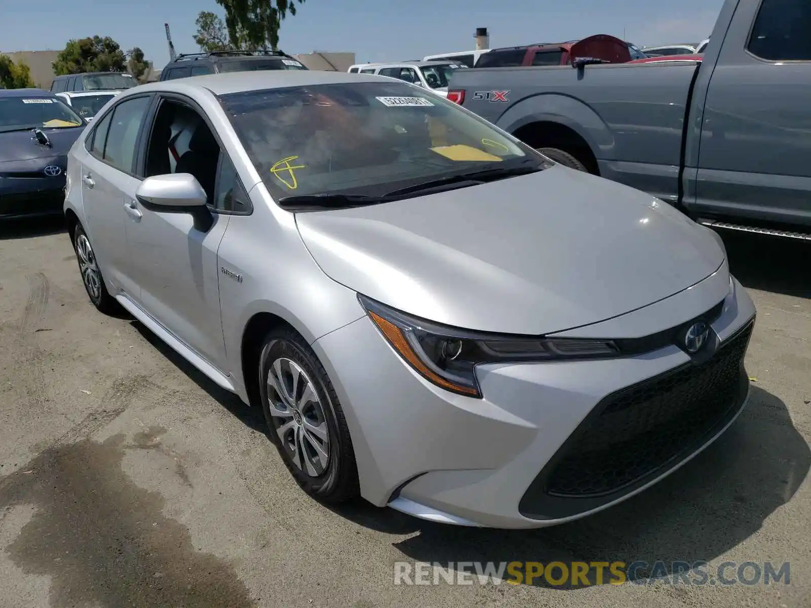 1 Photograph of a damaged car JTDEAMDE4MJ030571 TOYOTA COROLLA 2021