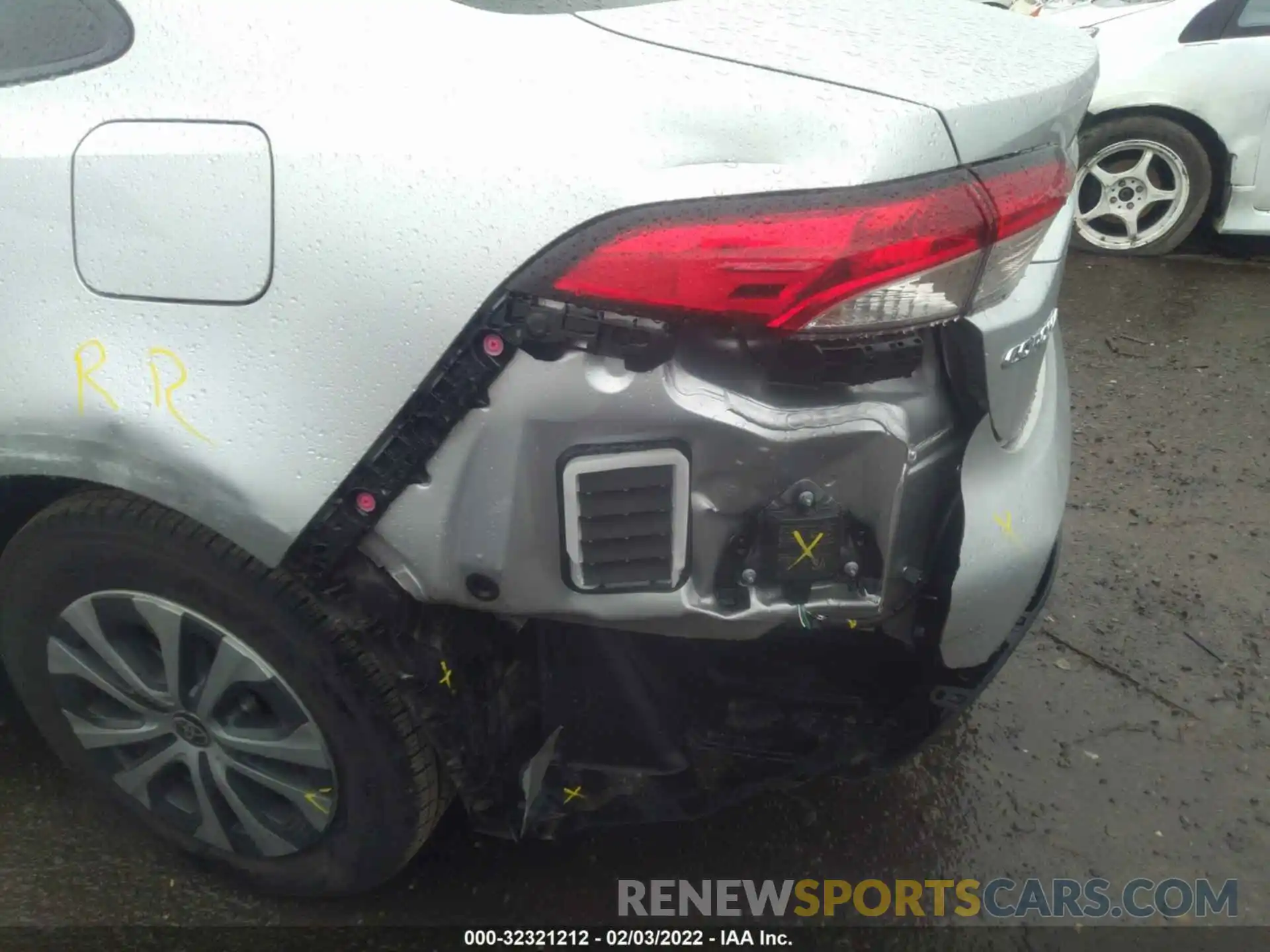 6 Photograph of a damaged car JTDEAMDE4MJ031042 TOYOTA COROLLA 2021