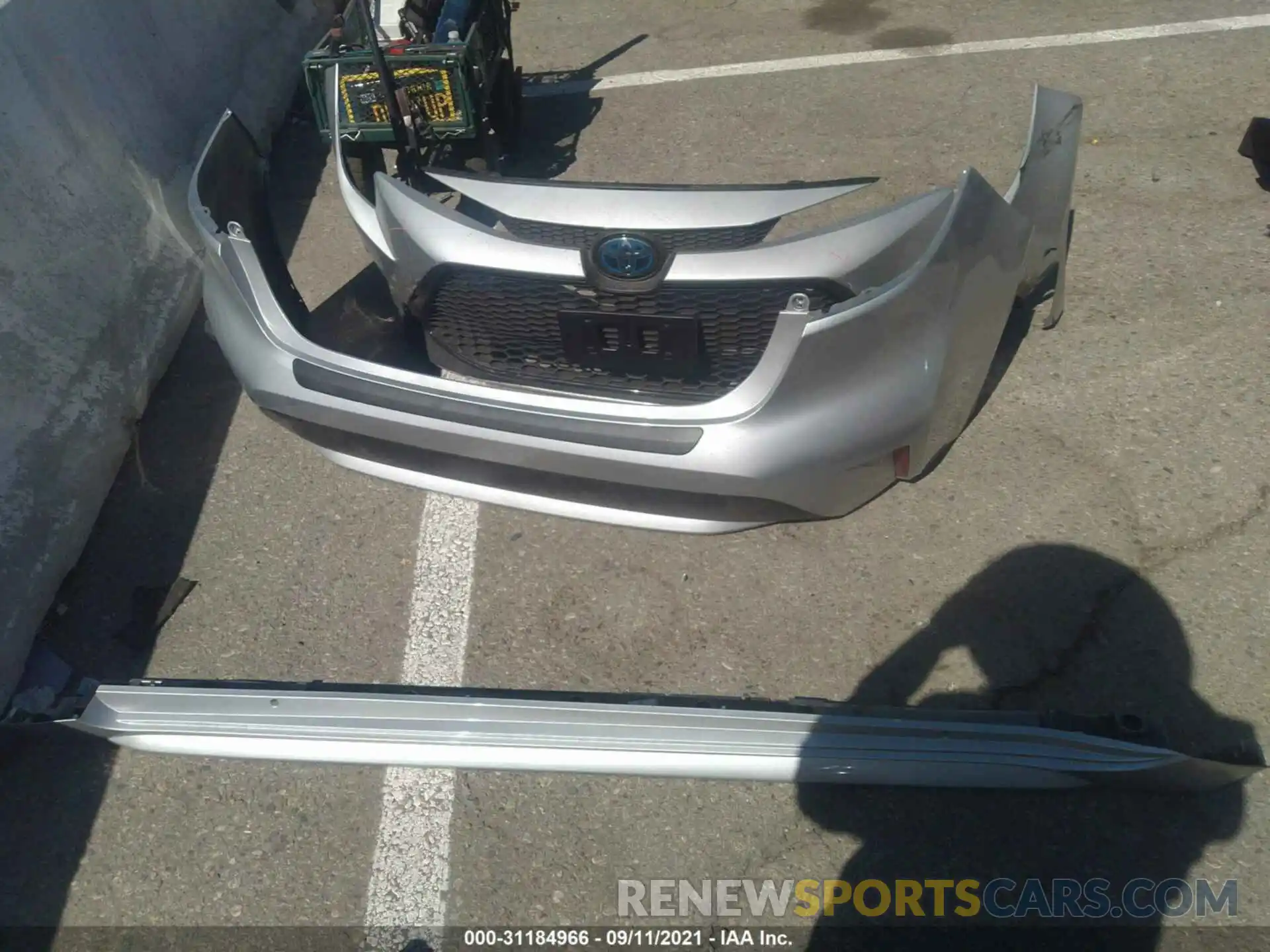 12 Photograph of a damaged car JTDEAMDE4MJ031235 TOYOTA COROLLA 2021