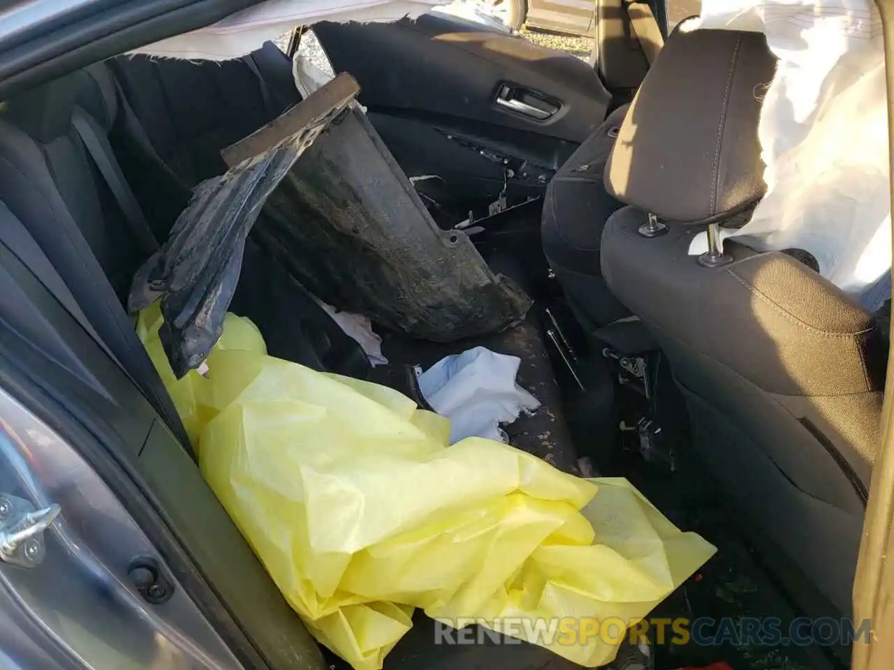 6 Photograph of a damaged car JTDEAMDE4MJ032546 TOYOTA COROLLA 2021