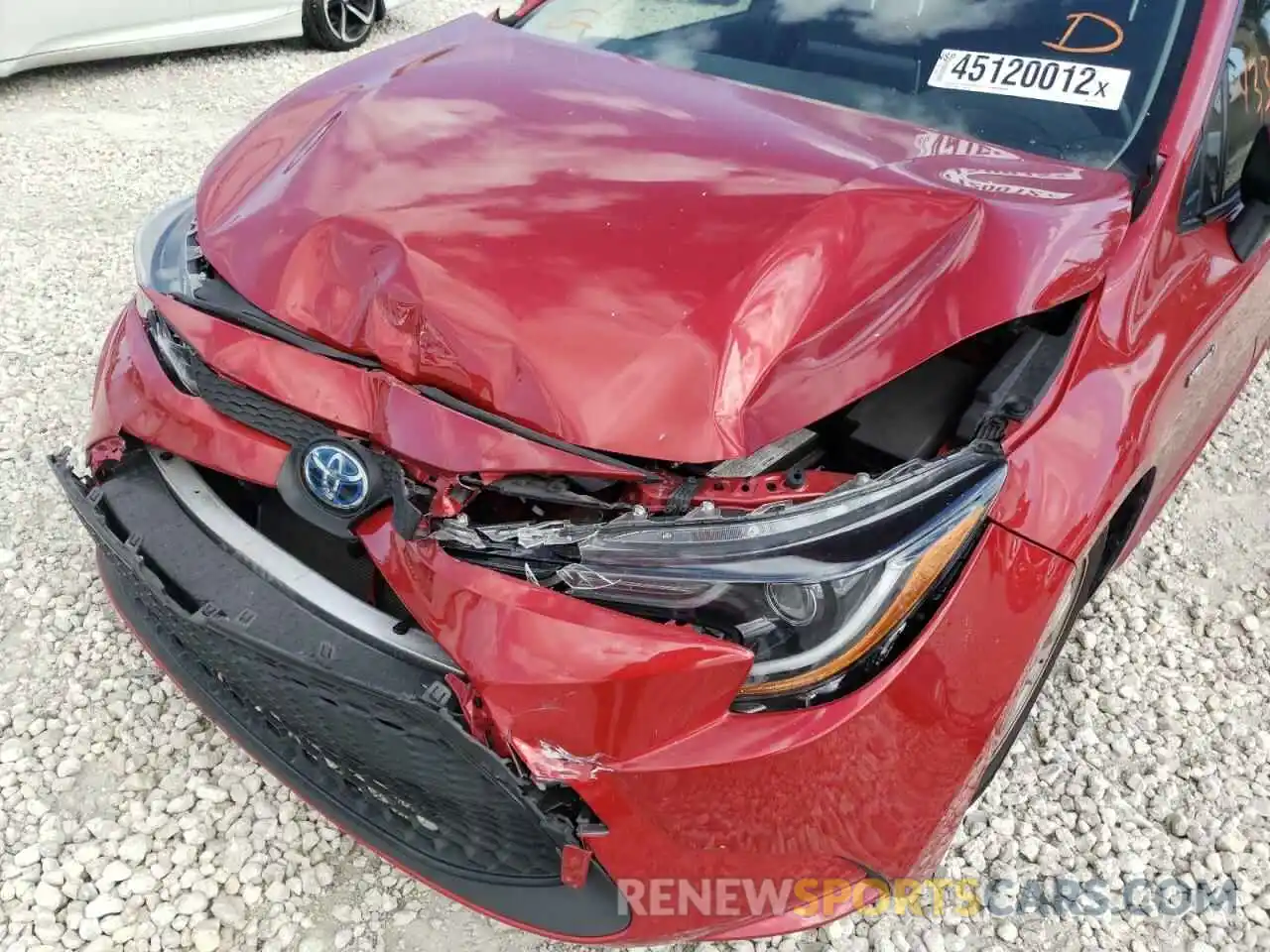 9 Photograph of a damaged car JTDEAMDE4MJ032952 TOYOTA COROLLA 2021