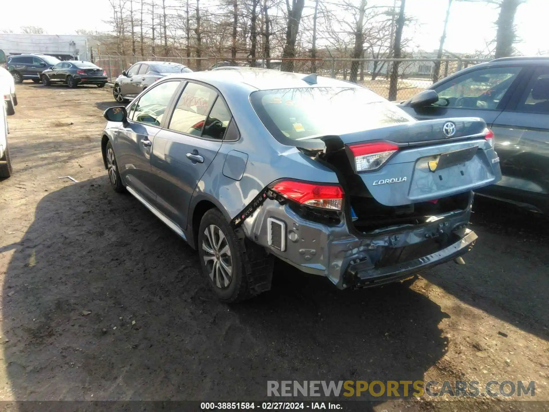 3 Photograph of a damaged car JTDEAMDE4MJ034345 TOYOTA COROLLA 2021