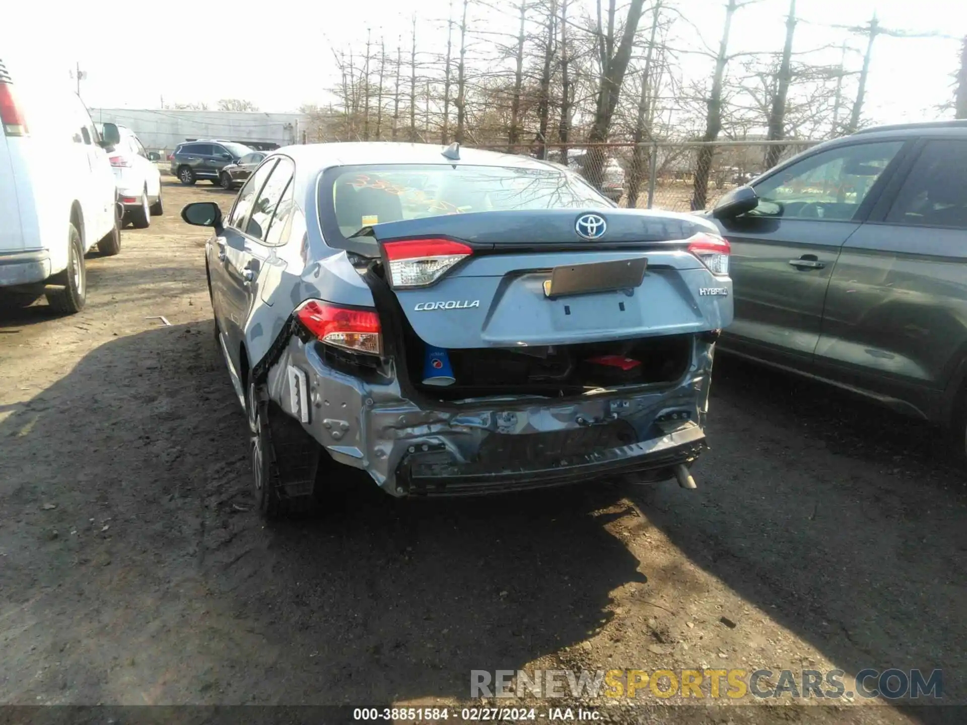 6 Photograph of a damaged car JTDEAMDE4MJ034345 TOYOTA COROLLA 2021