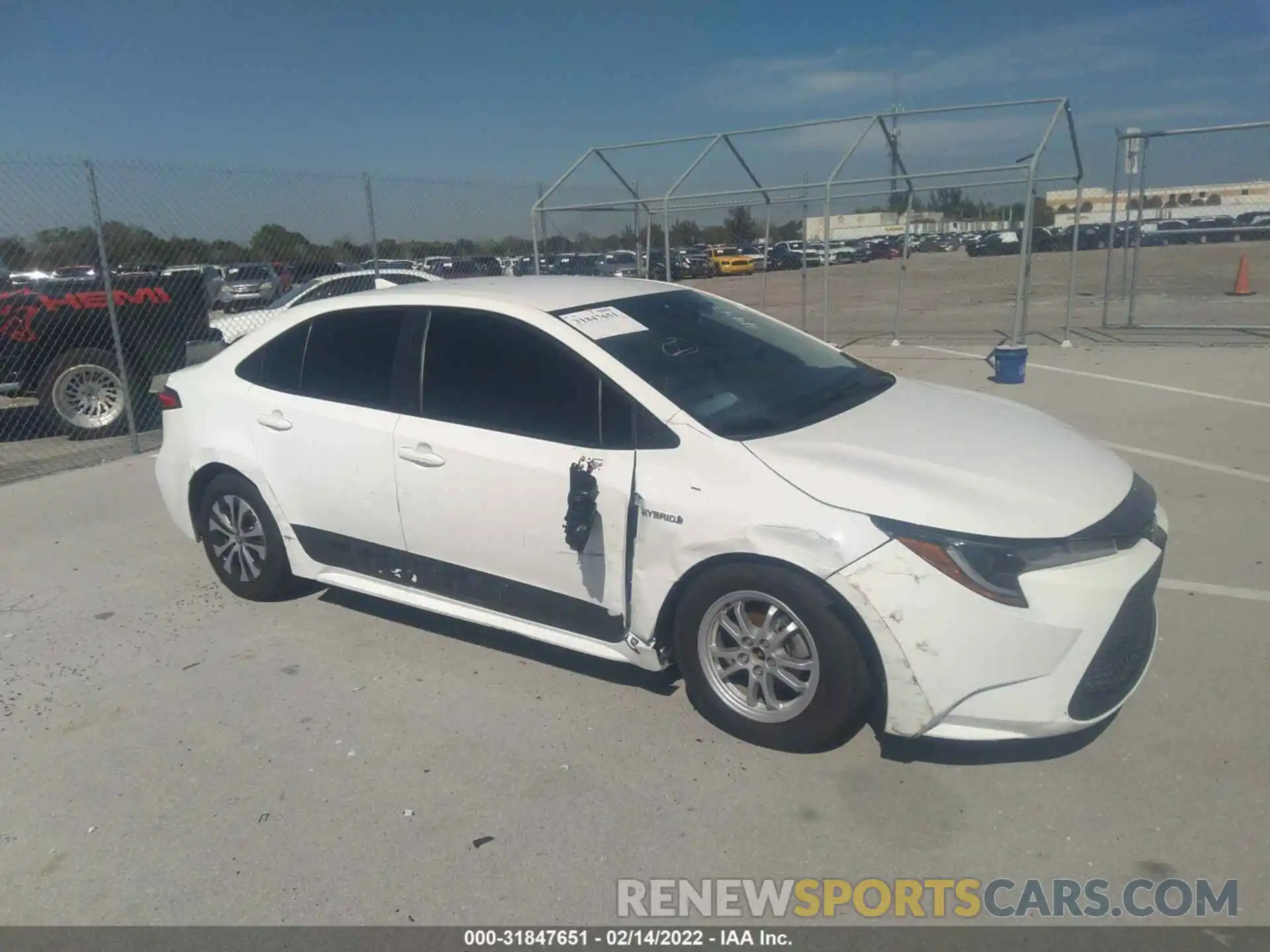 6 Photograph of a damaged car JTDEAMDE4MJ034443 TOYOTA COROLLA 2021