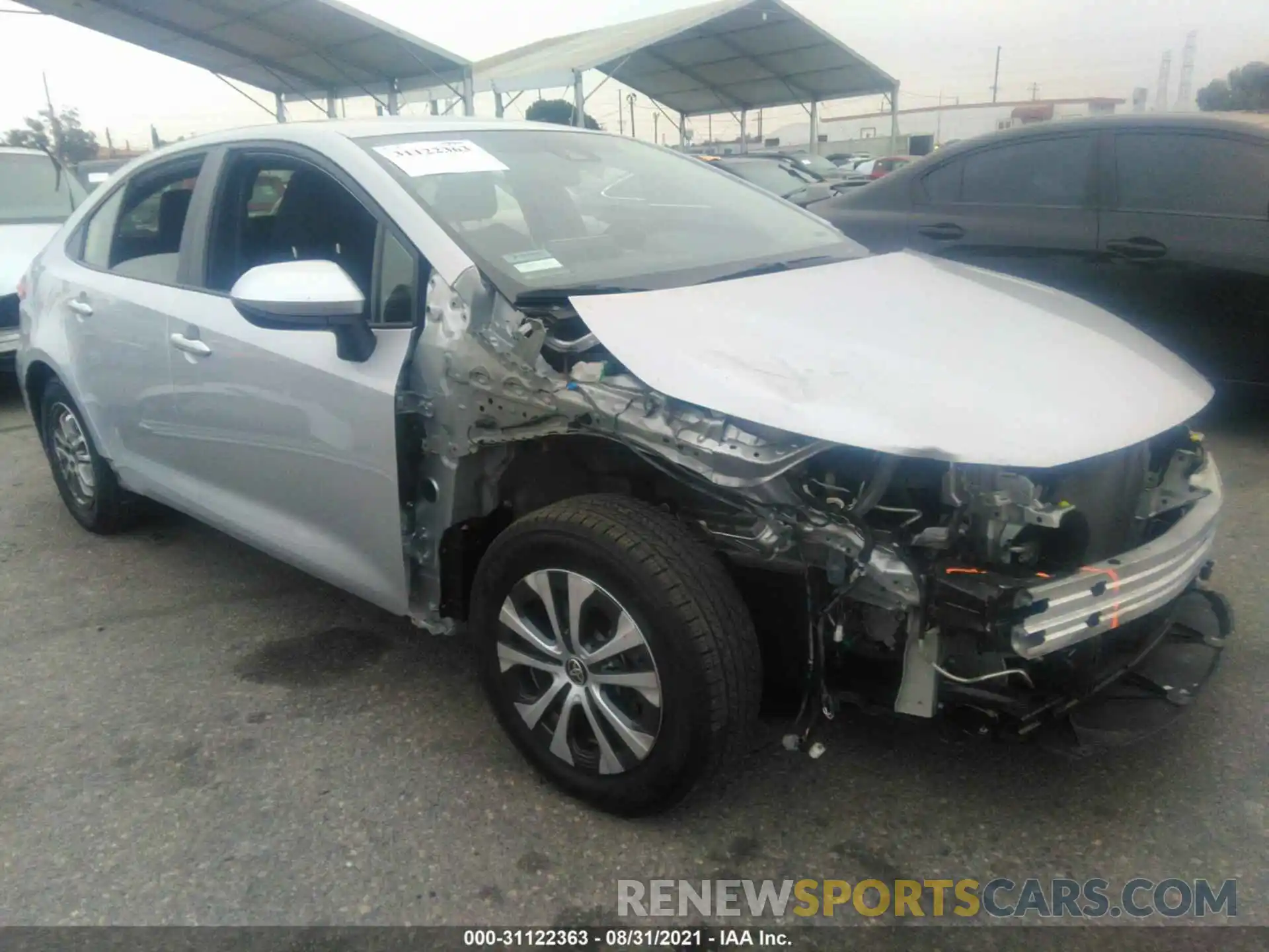 1 Photograph of a damaged car JTDEAMDE5MJ000592 TOYOTA COROLLA 2021