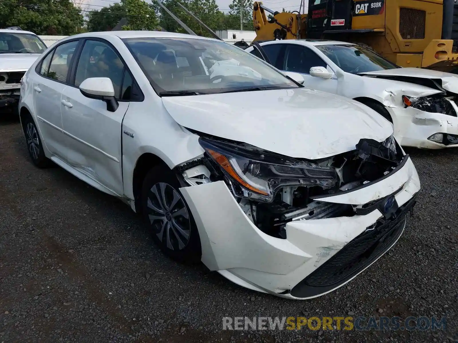 1 Photograph of a damaged car JTDEAMDE5MJ002570 TOYOTA COROLLA 2021