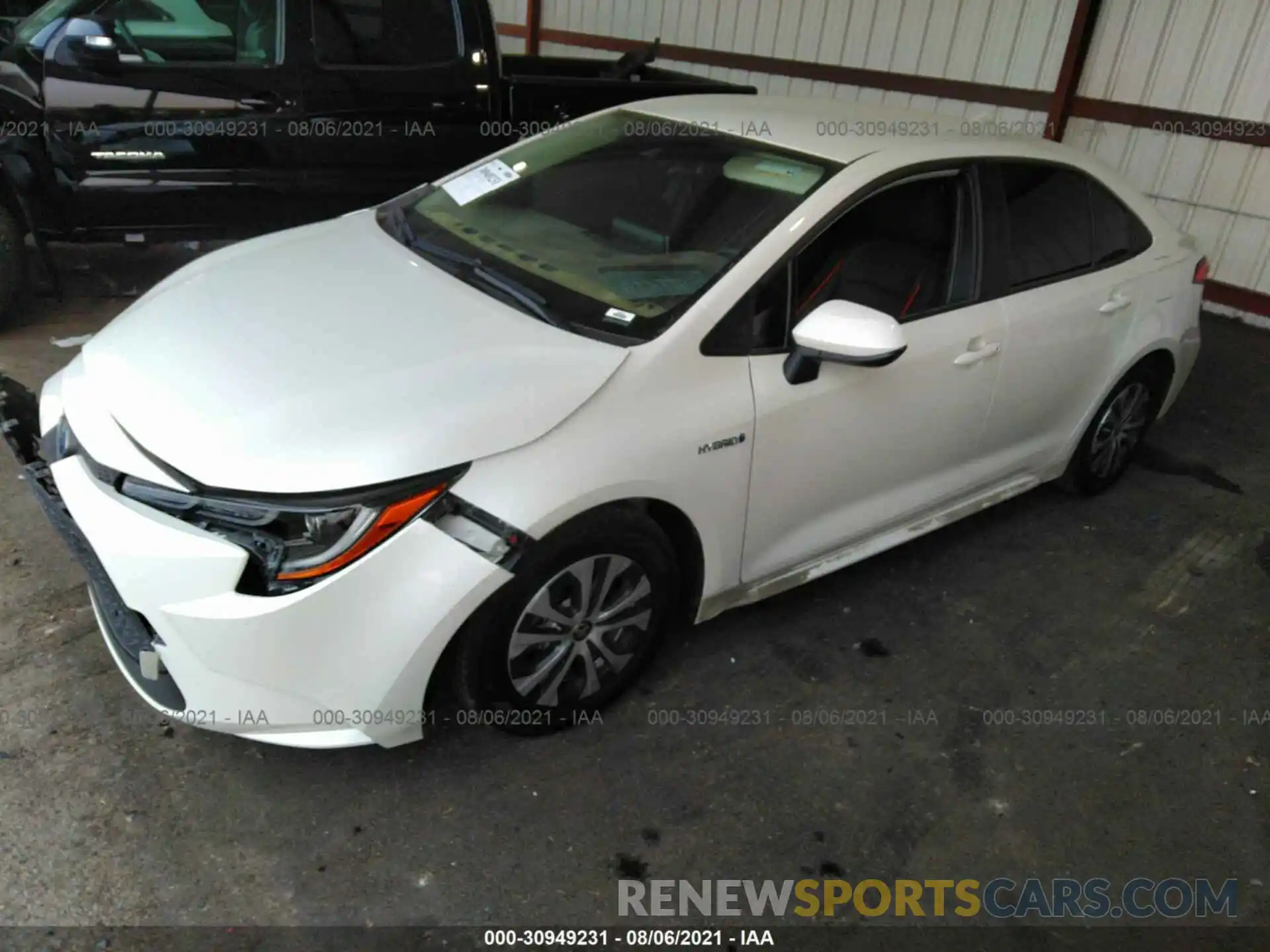 2 Photograph of a damaged car JTDEAMDE5MJ004772 TOYOTA COROLLA 2021