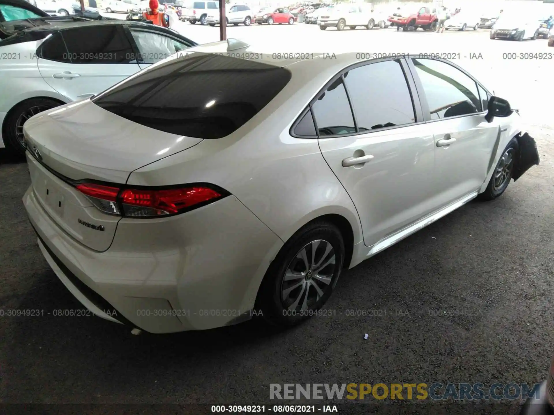 4 Photograph of a damaged car JTDEAMDE5MJ004772 TOYOTA COROLLA 2021