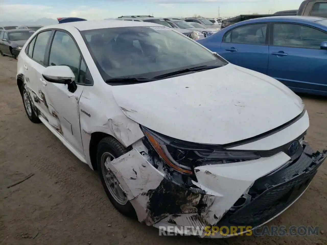 1 Photograph of a damaged car JTDEAMDE5MJ005310 TOYOTA COROLLA 2021