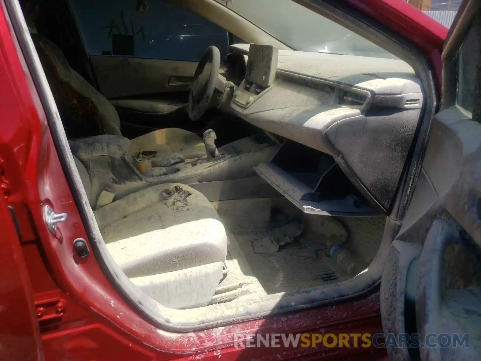 5 Photograph of a damaged car JTDEAMDE5MJ005517 TOYOTA COROLLA 2021