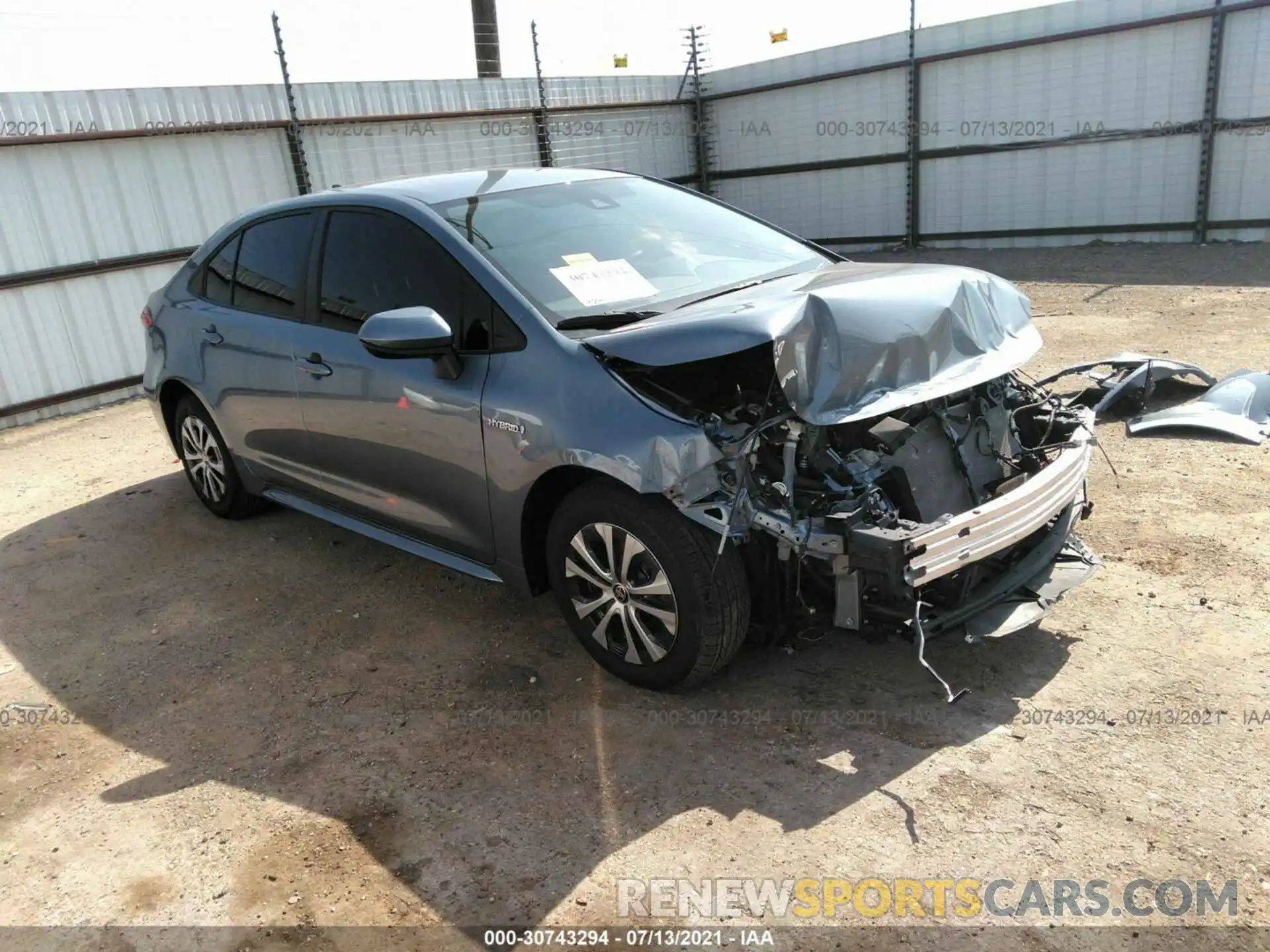 1 Photograph of a damaged car JTDEAMDE5MJ005615 TOYOTA COROLLA 2021