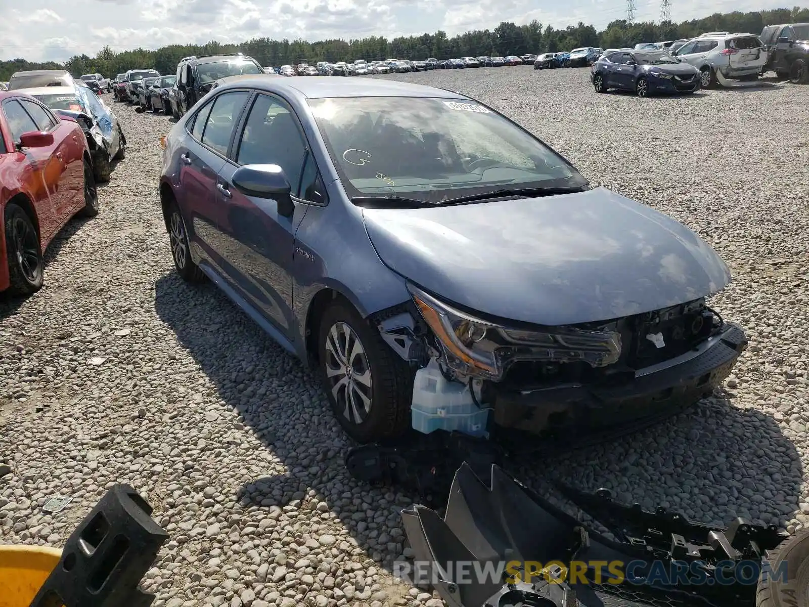 1 Photograph of a damaged car JTDEAMDE5MJ007722 TOYOTA COROLLA 2021