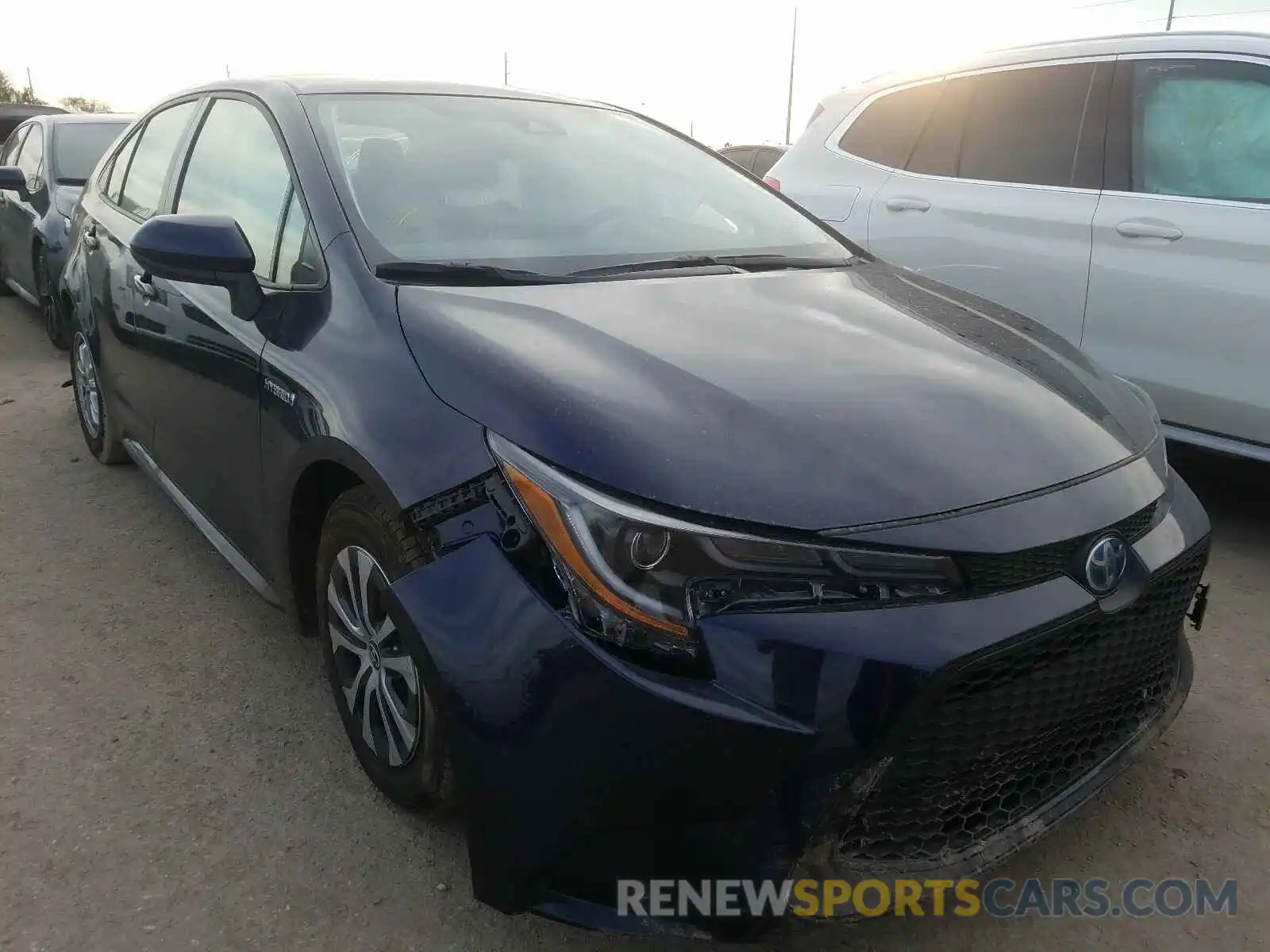 1 Photograph of a damaged car JTDEAMDE5MJ008580 TOYOTA COROLLA 2021