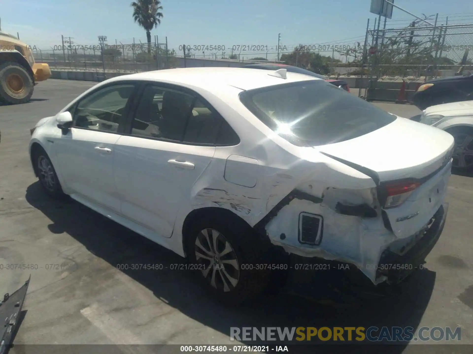 3 Photograph of a damaged car JTDEAMDE5MJ008689 TOYOTA COROLLA 2021