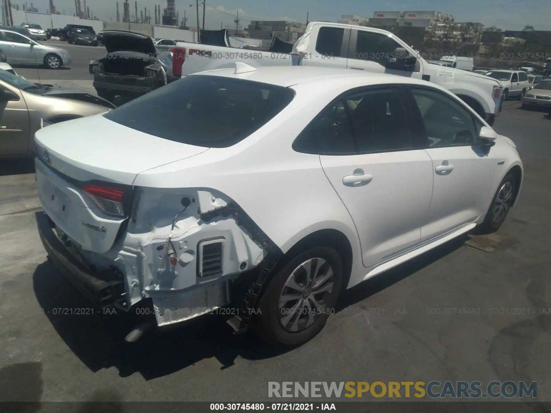 4 Photograph of a damaged car JTDEAMDE5MJ008689 TOYOTA COROLLA 2021