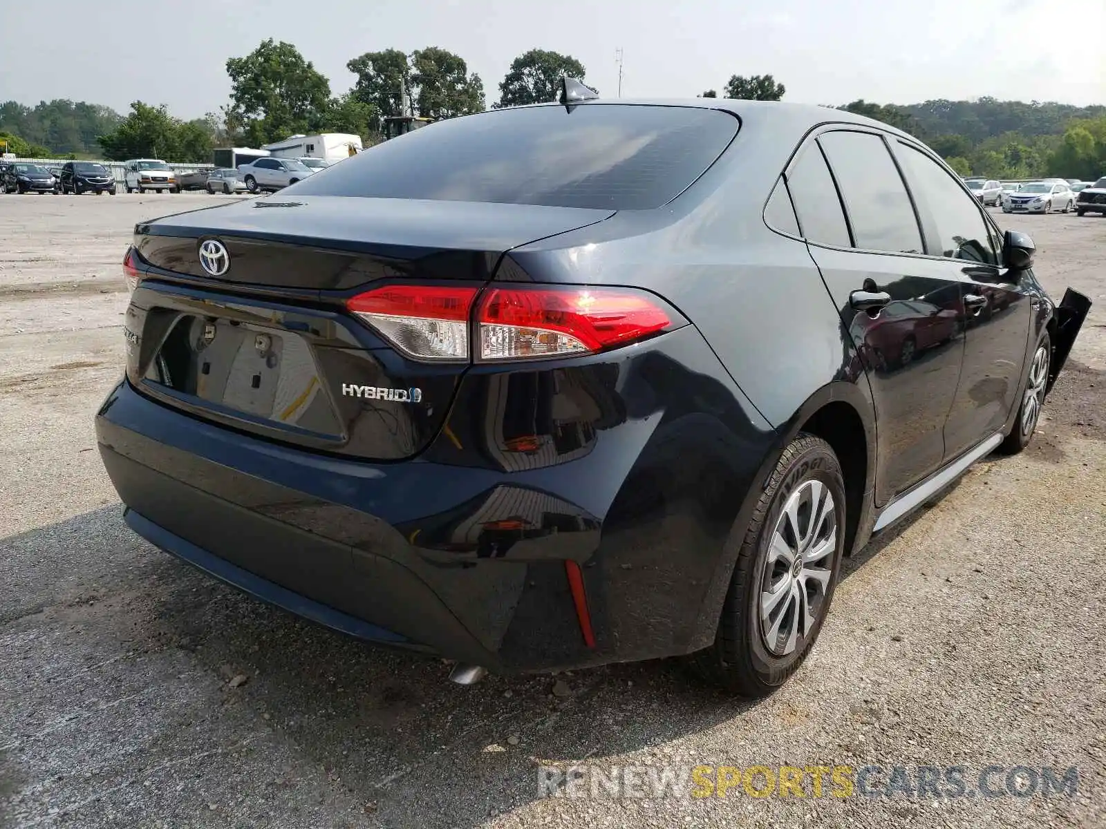 4 Photograph of a damaged car JTDEAMDE5MJ008739 TOYOTA COROLLA 2021