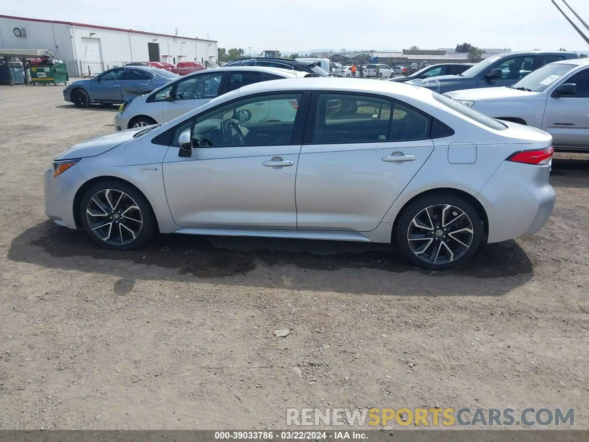 14 Photograph of a damaged car JTDEAMDE5MJ018039 TOYOTA COROLLA 2021