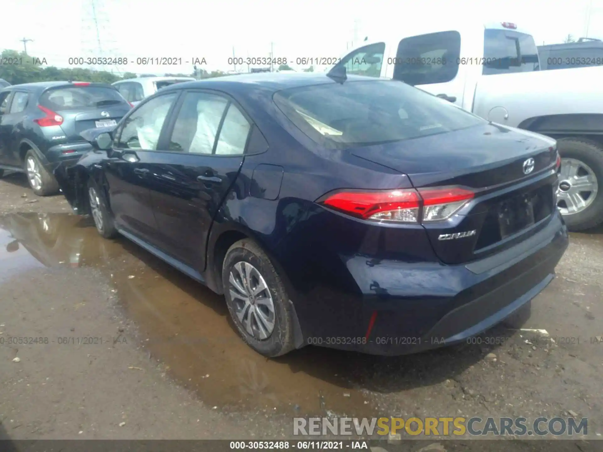 3 Photograph of a damaged car JTDEAMDE5MJ024519 TOYOTA COROLLA 2021