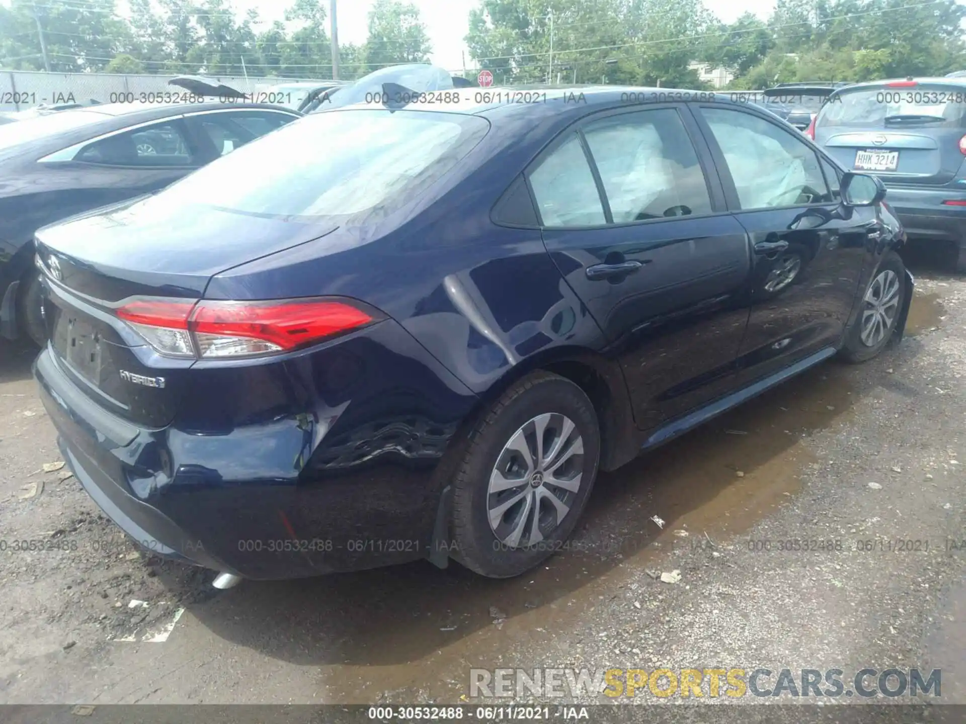 4 Photograph of a damaged car JTDEAMDE5MJ024519 TOYOTA COROLLA 2021