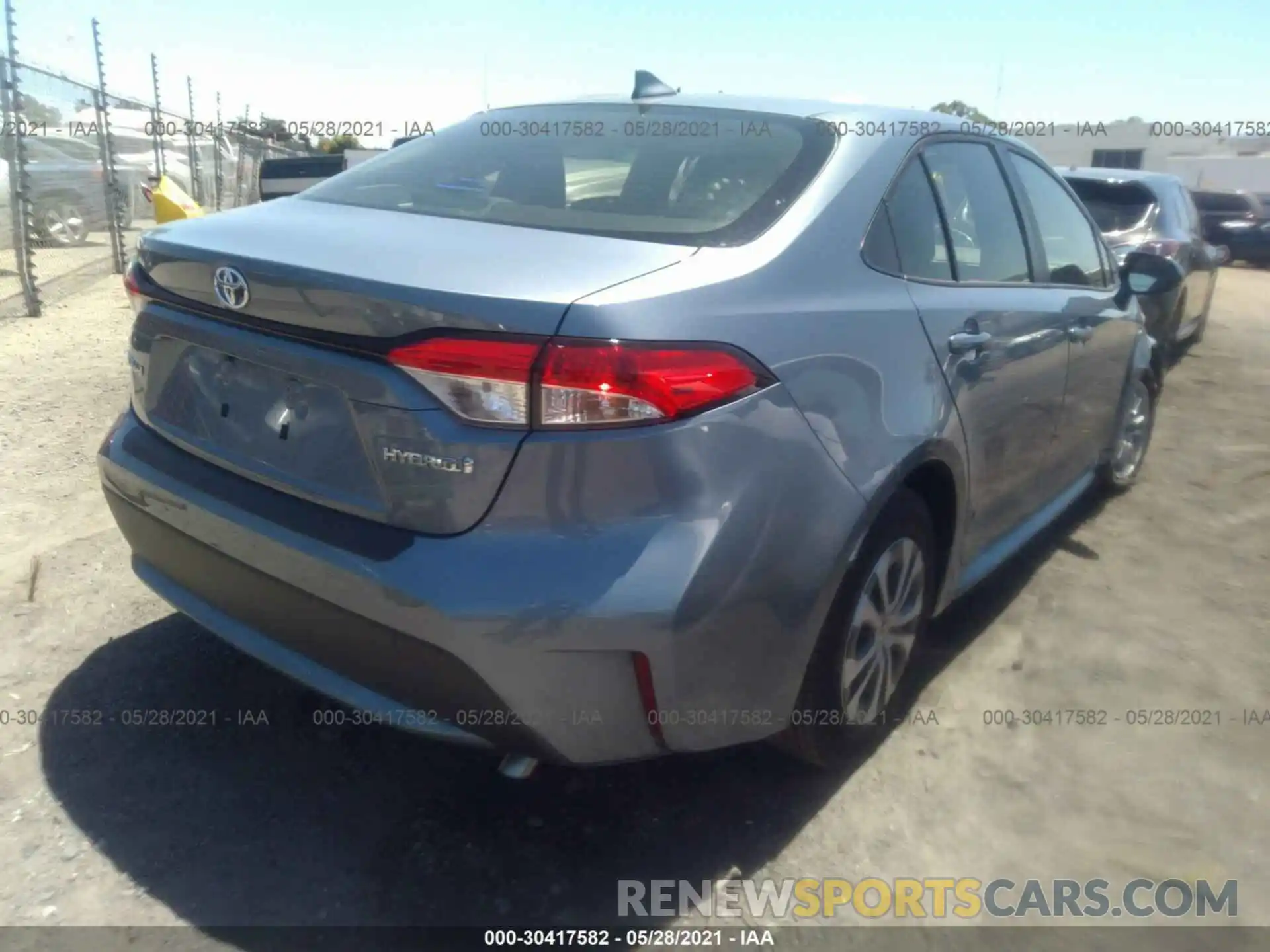 4 Photograph of a damaged car JTDEAMDE5MJ024990 TOYOTA COROLLA 2021