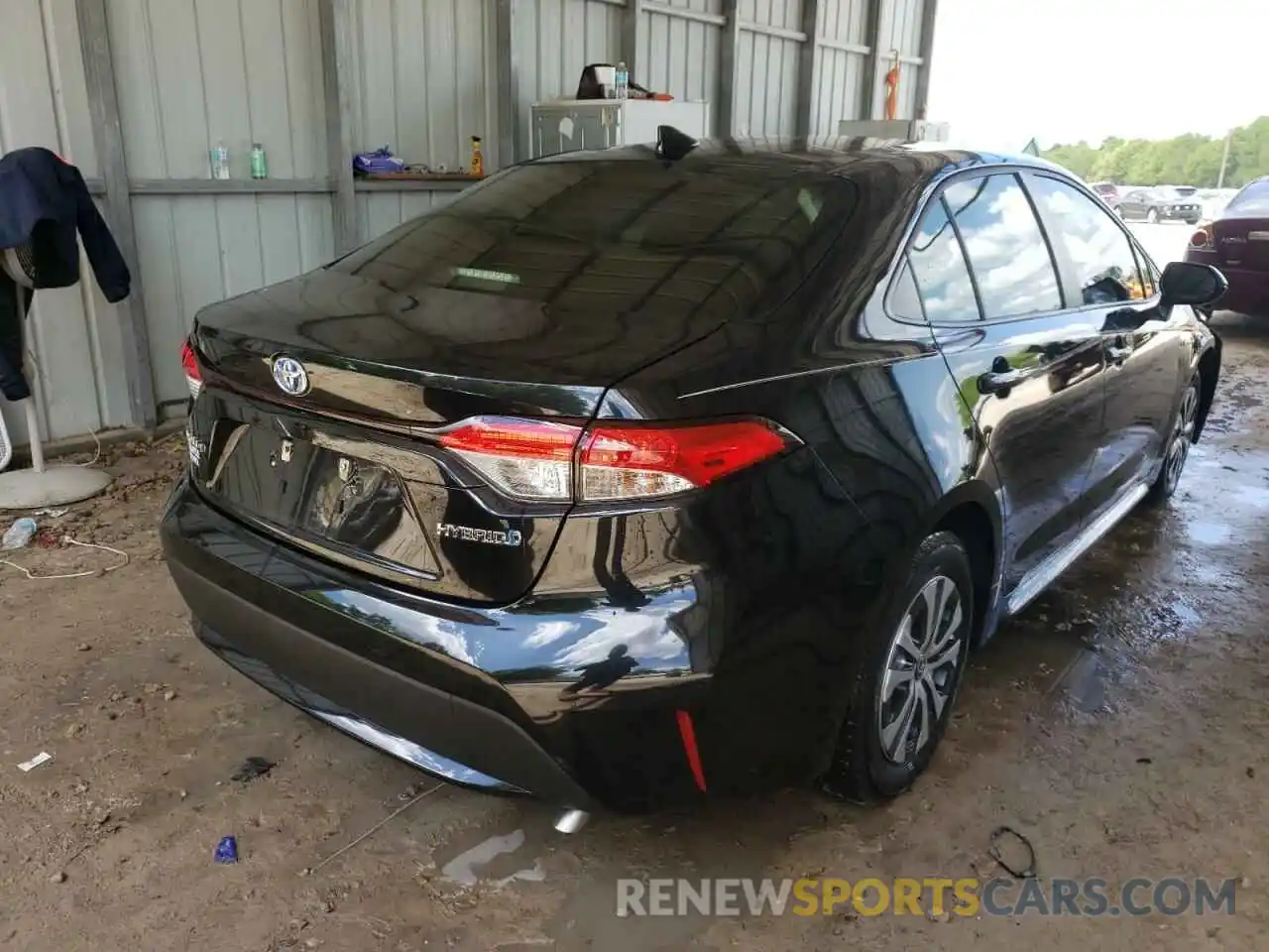 4 Photograph of a damaged car JTDEAMDE5MJ025895 TOYOTA COROLLA 2021