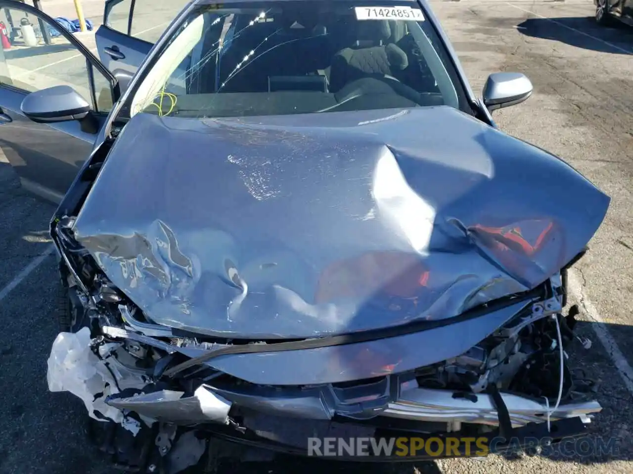 7 Photograph of a damaged car JTDEAMDE5MJ027548 TOYOTA COROLLA 2021