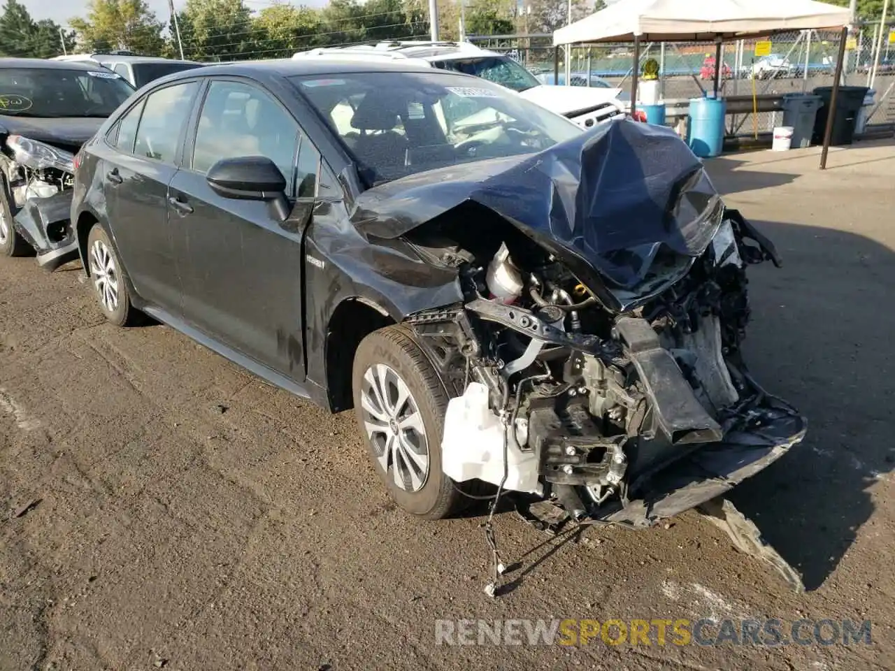 1 Photograph of a damaged car JTDEAMDE5MJ029140 TOYOTA COROLLA 2021