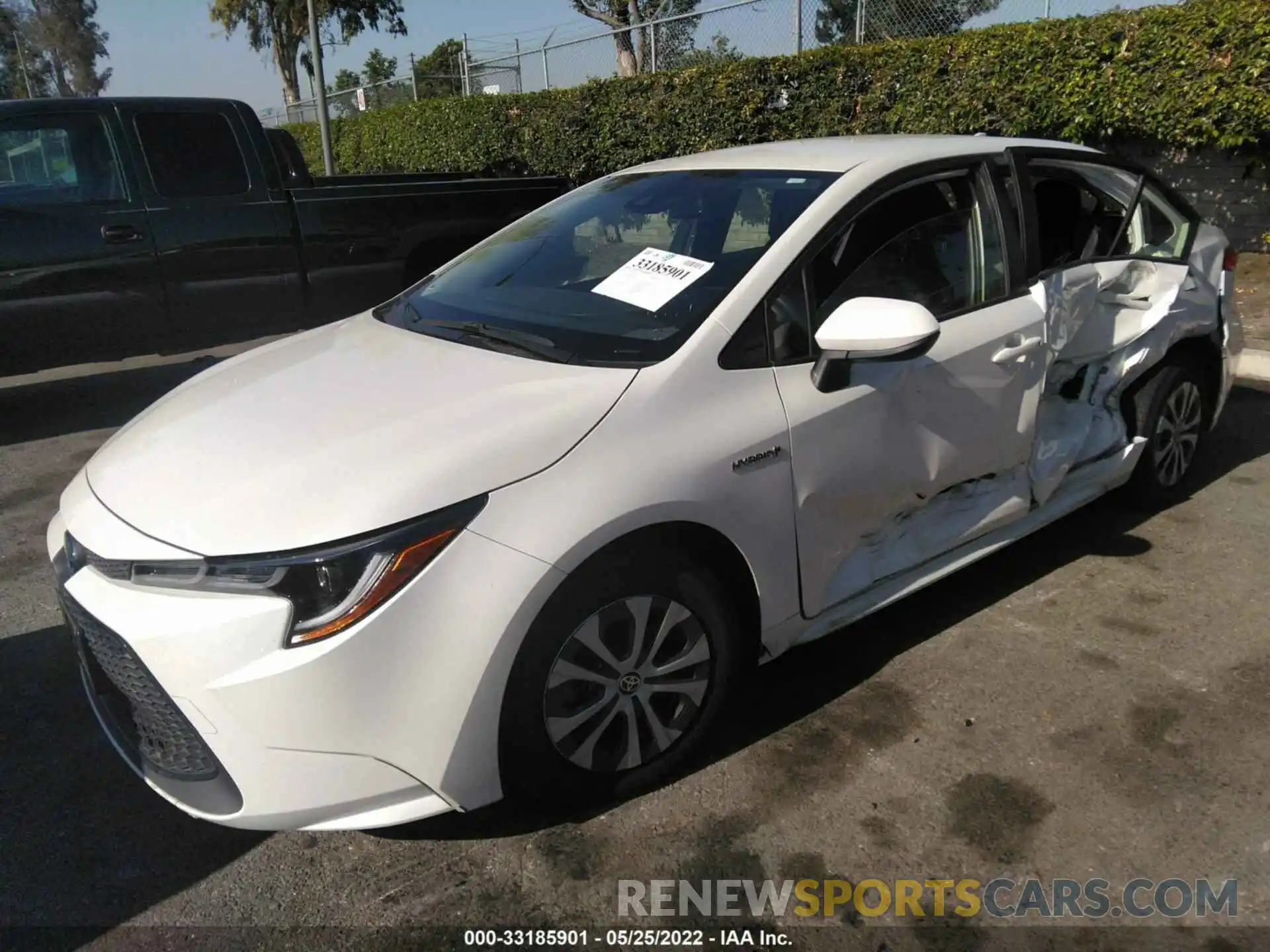 2 Photograph of a damaged car JTDEAMDE5MJ031261 TOYOTA COROLLA 2021