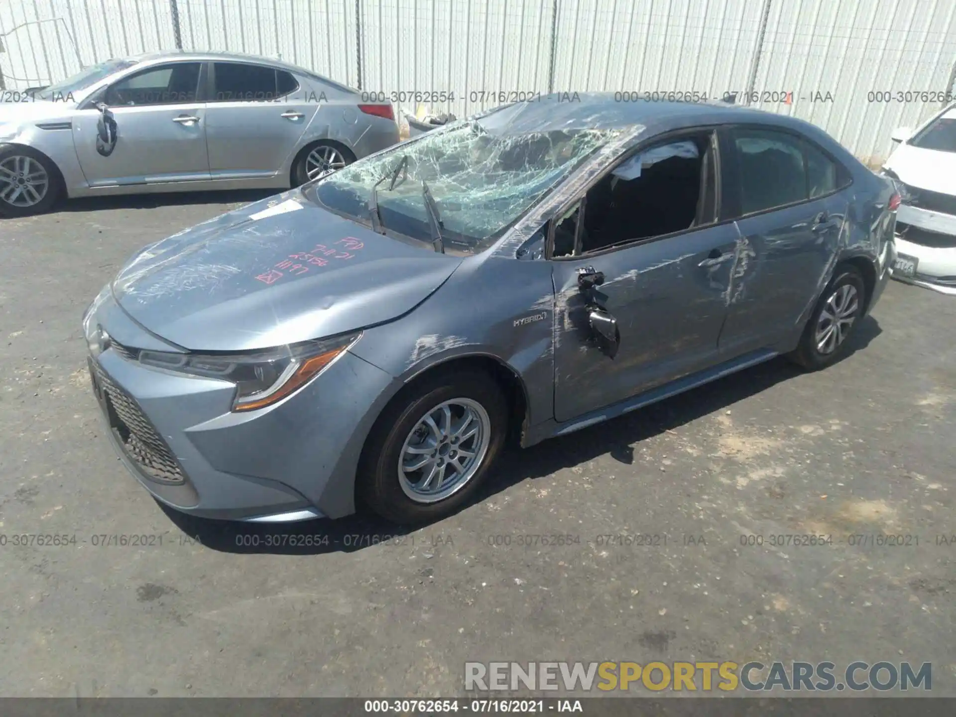 2 Photograph of a damaged car JTDEAMDE5MJ031356 TOYOTA COROLLA 2021