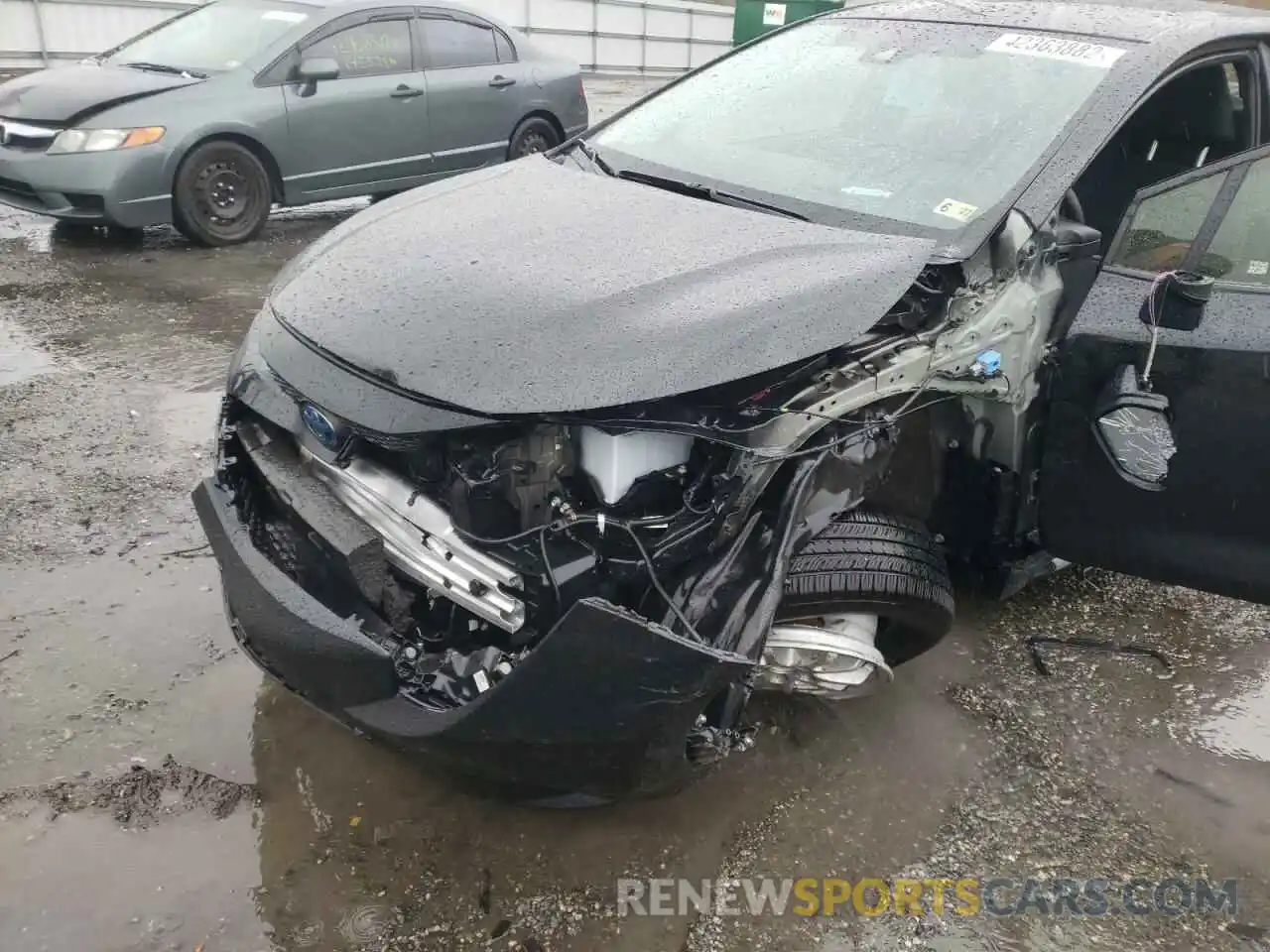 9 Photograph of a damaged car JTDEAMDE6MJ001492 TOYOTA COROLLA 2021