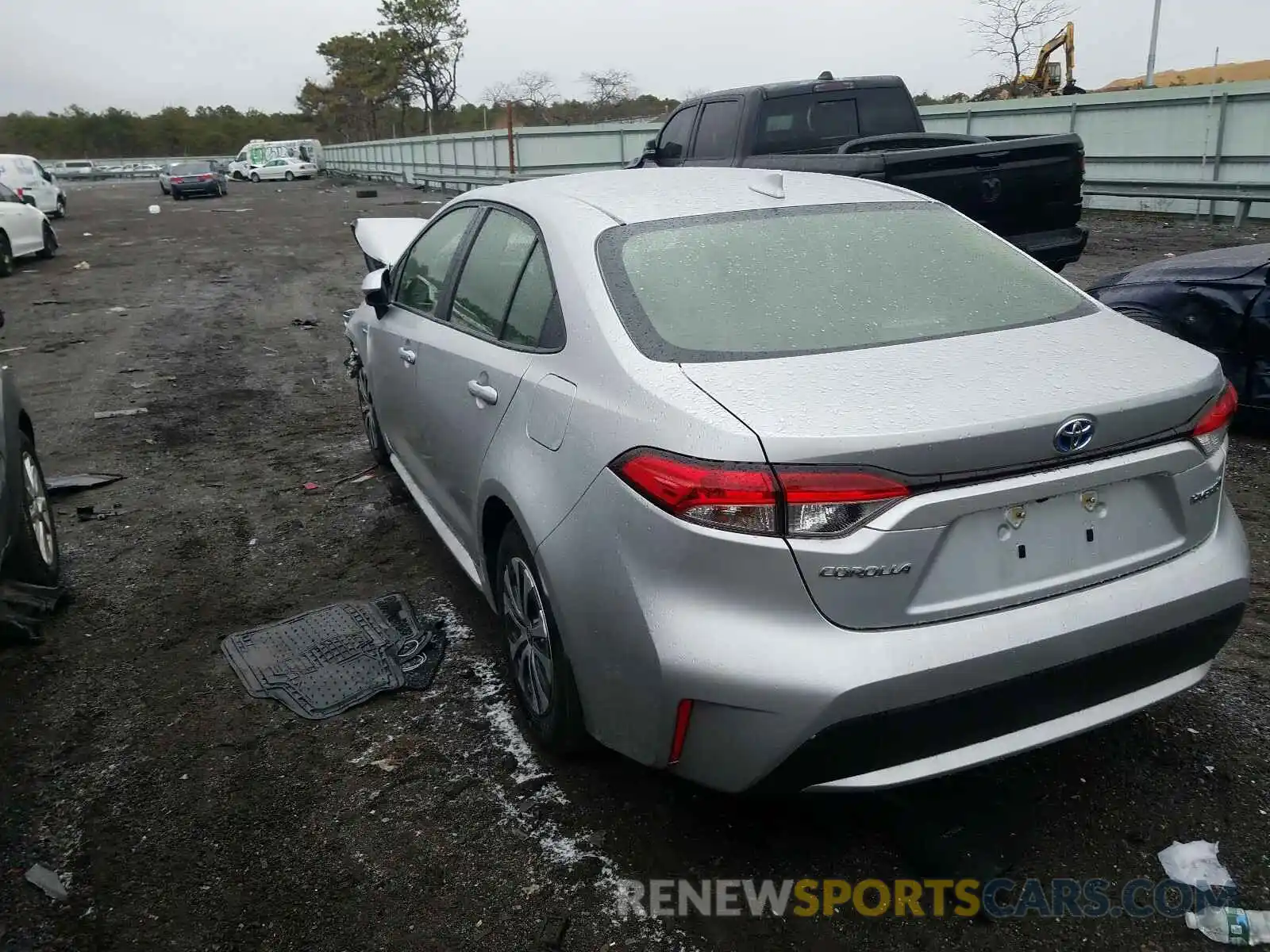 3 Photograph of a damaged car JTDEAMDE6MJ001508 TOYOTA COROLLA 2021