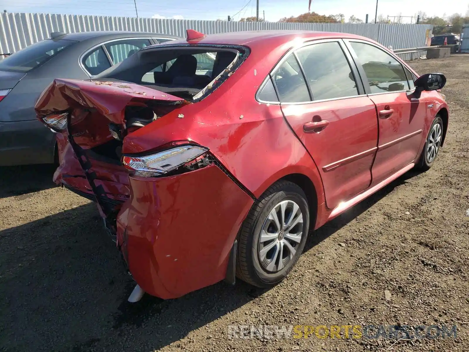 4 Photograph of a damaged car JTDEAMDE6MJ002058 TOYOTA COROLLA 2021